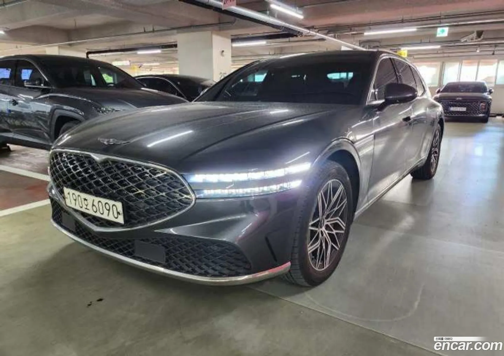 Genesis G90 2022 — 17