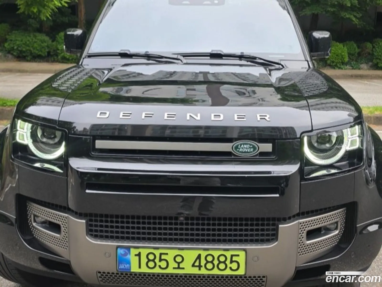 Land Rover Defender 2025 — 13