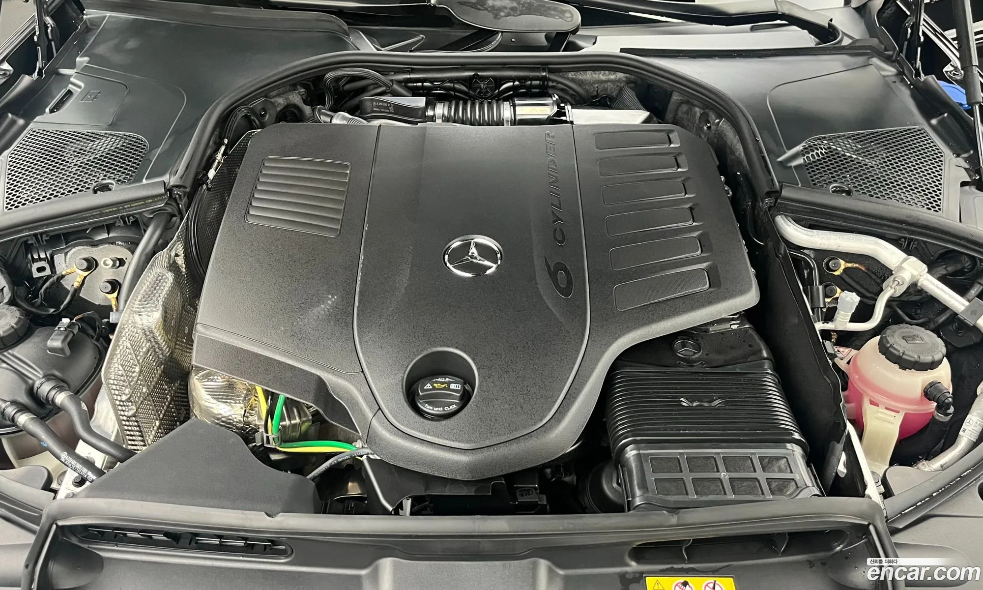 Mercedes-Benz S-Class W223 2025 — 4