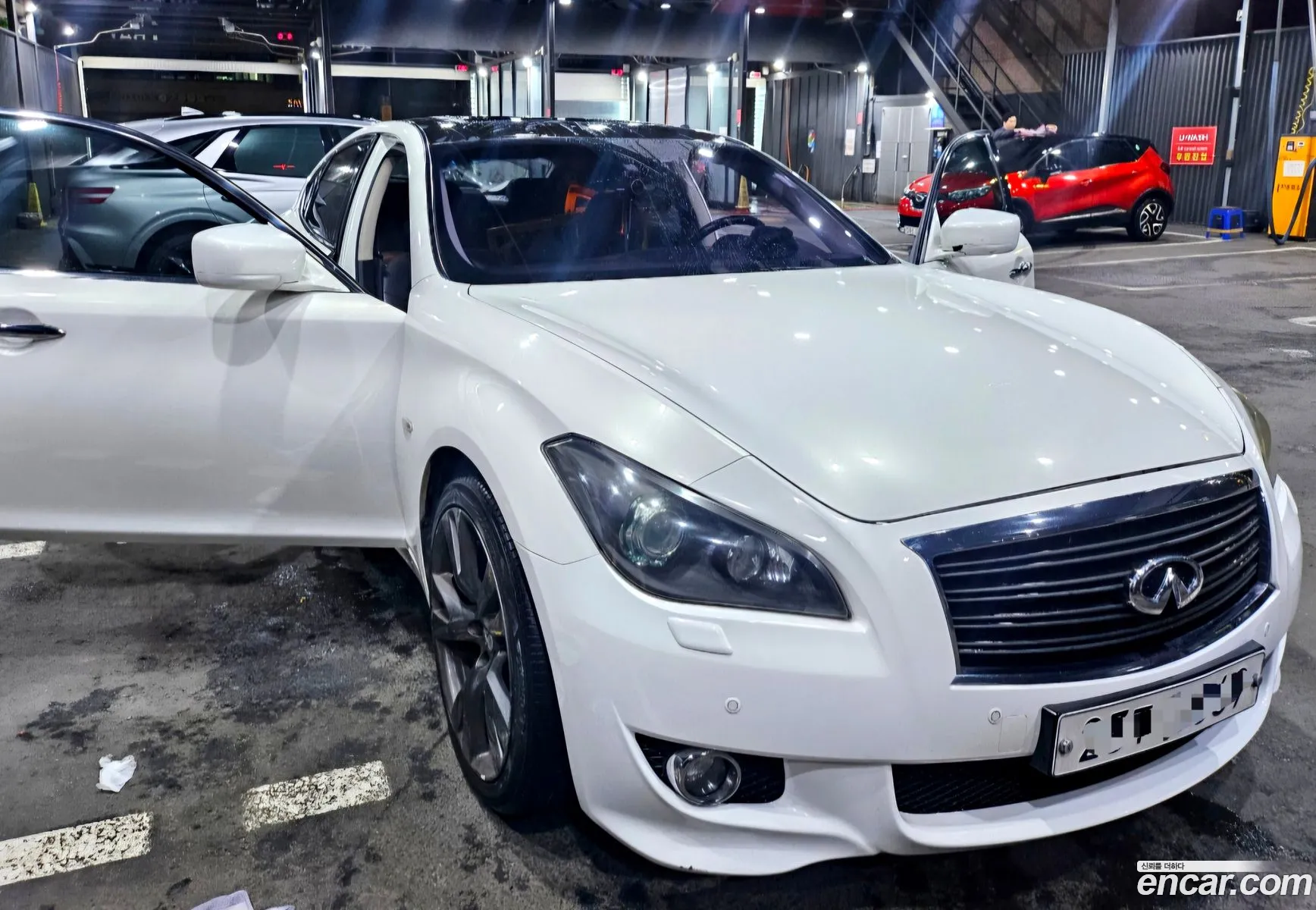 Infiniti M37