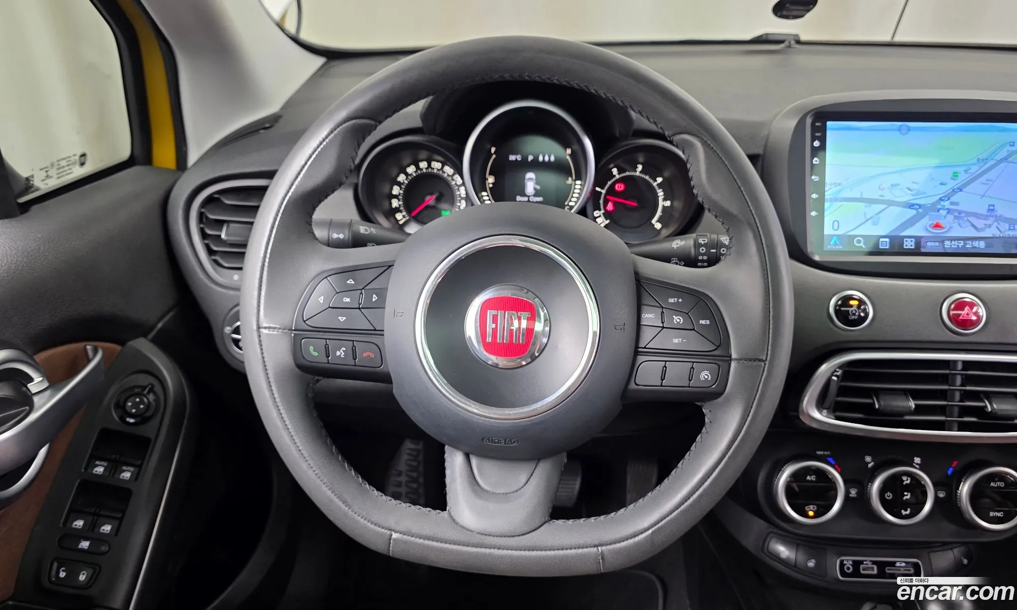 Fiat 500X 2016 ZFA334000GP433404 — 8