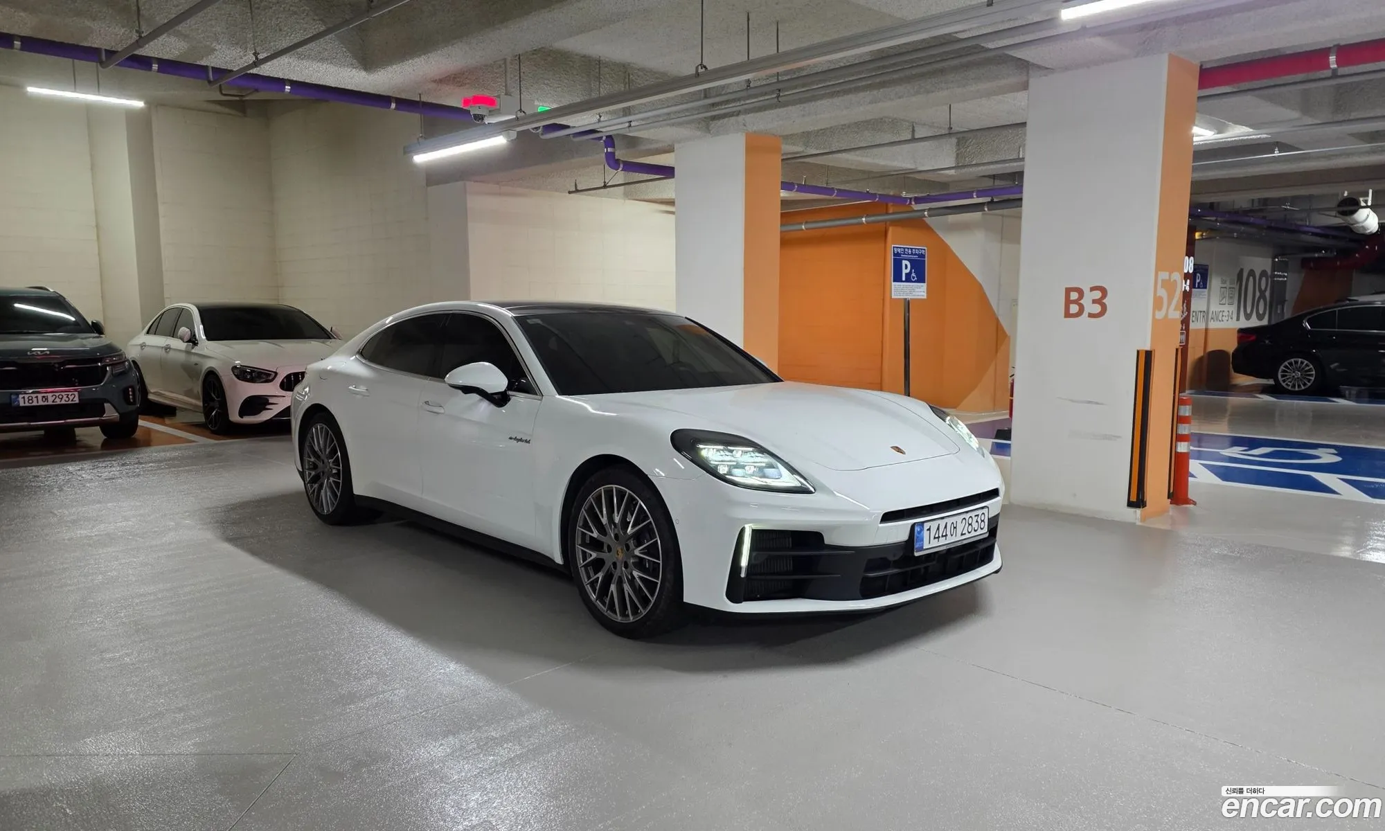 Porsche Panamera 2024 — 2