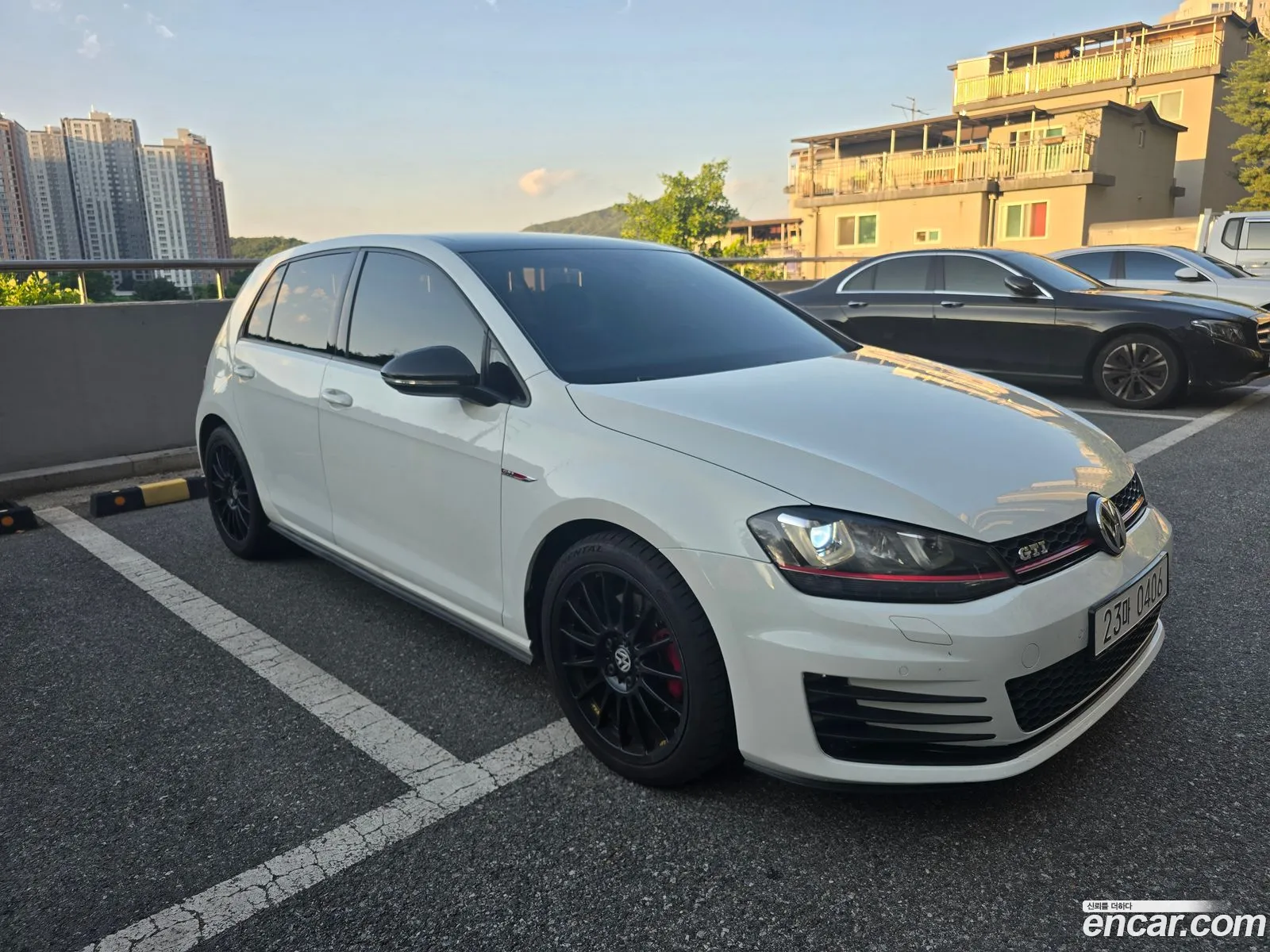 Volkswagen Golf 7th Gen 2016 — 7