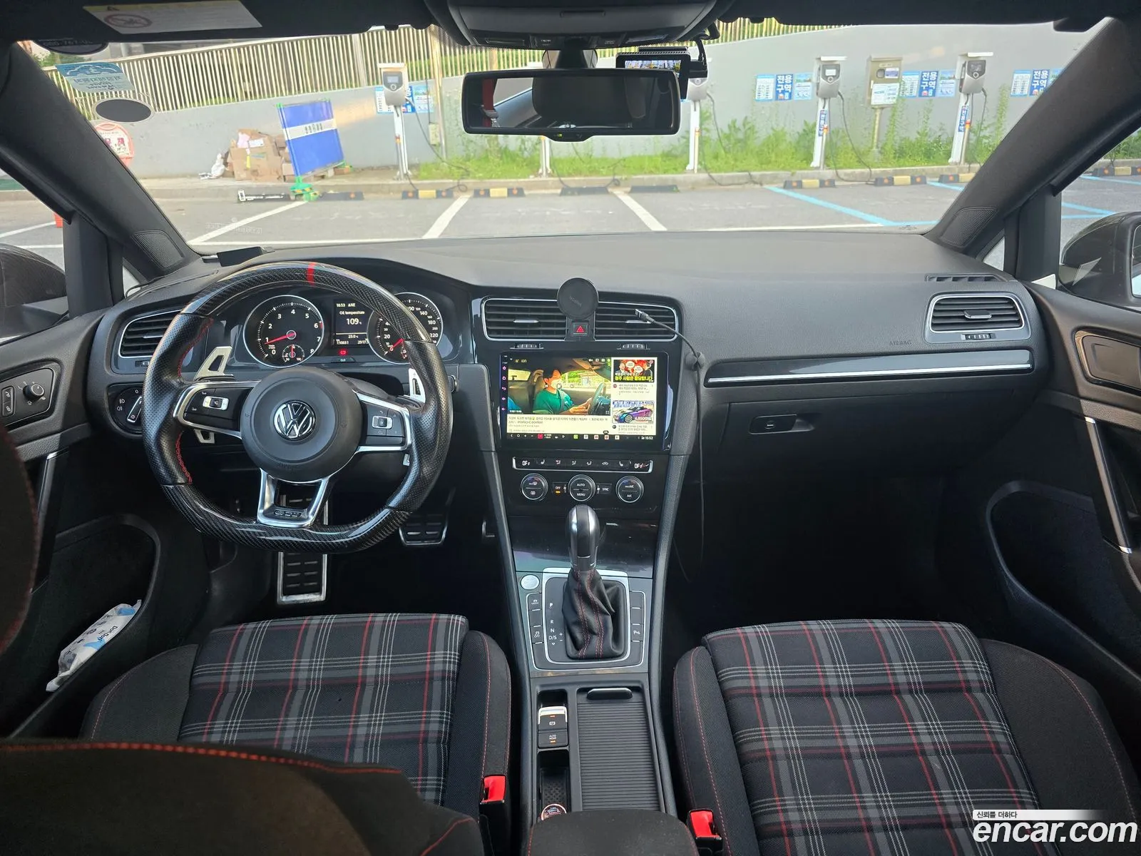 Volkswagen Golf 7th Gen 2016 — 2