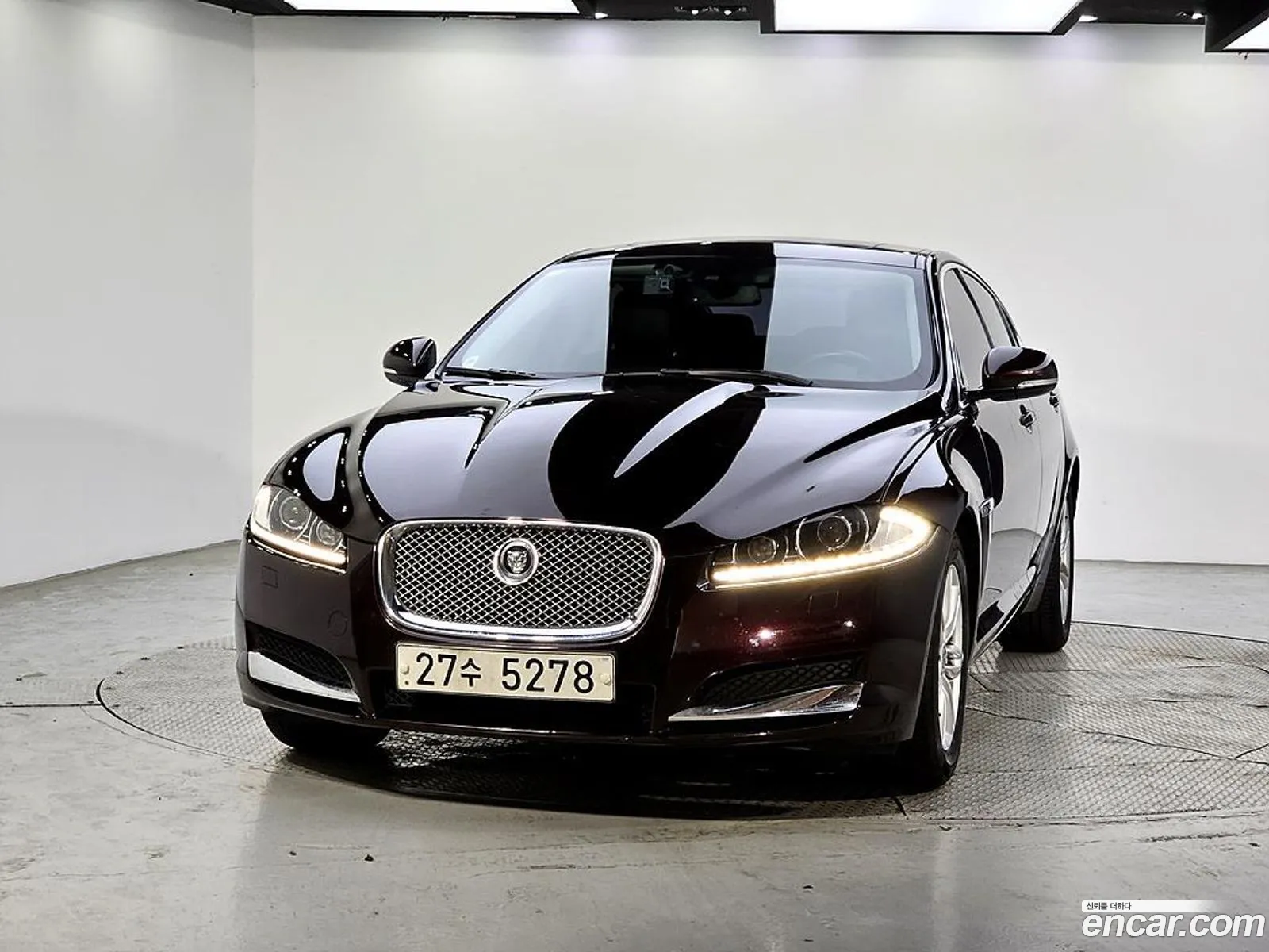 Jaguar XF 2011 — 3