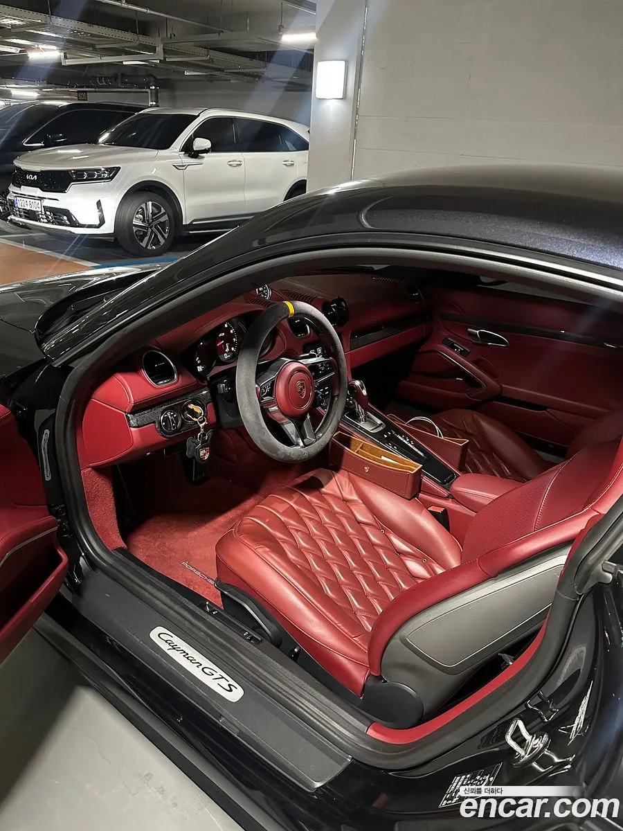 Porsche 718 Cayman 2019 — 16