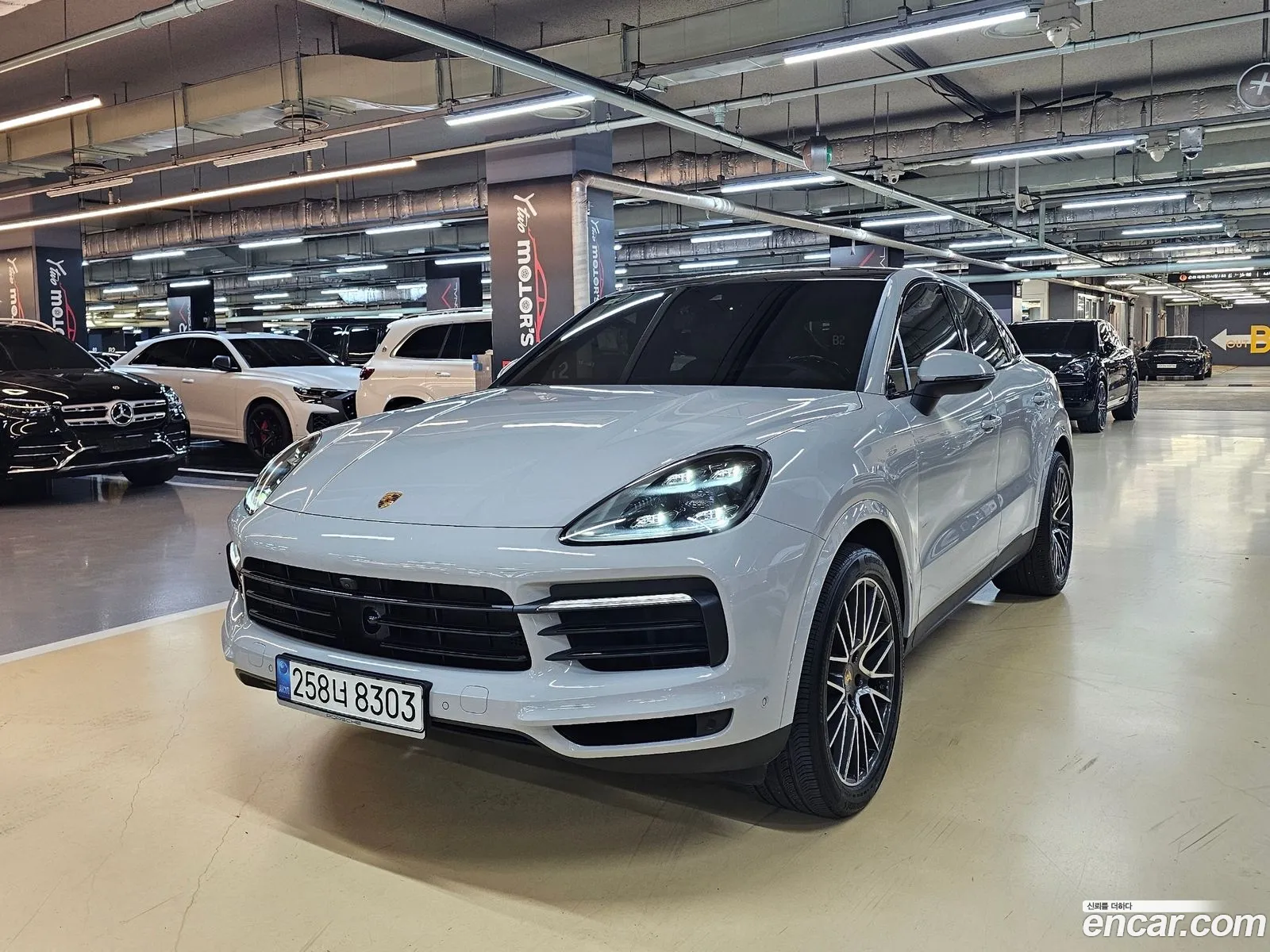 Porsche Cayenne 2022 — 19
