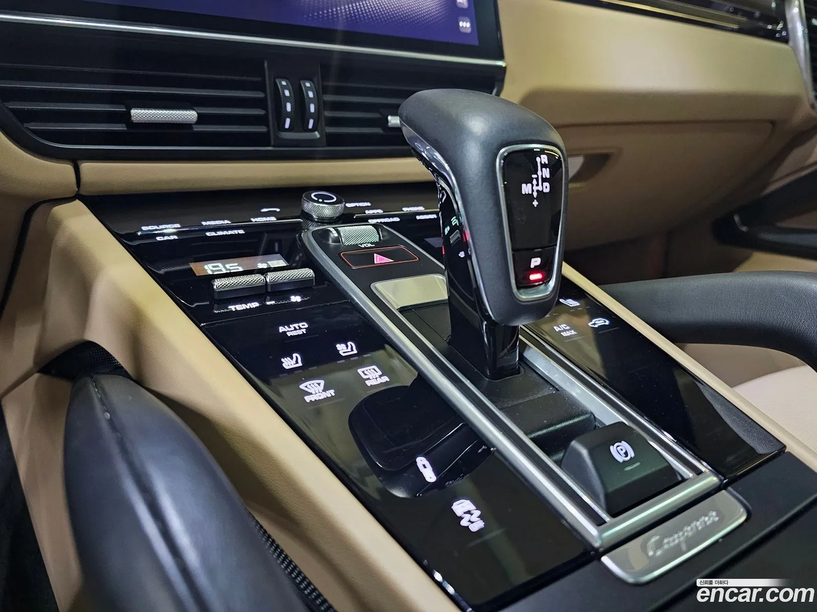 Porsche Cayenne 2022 — 11