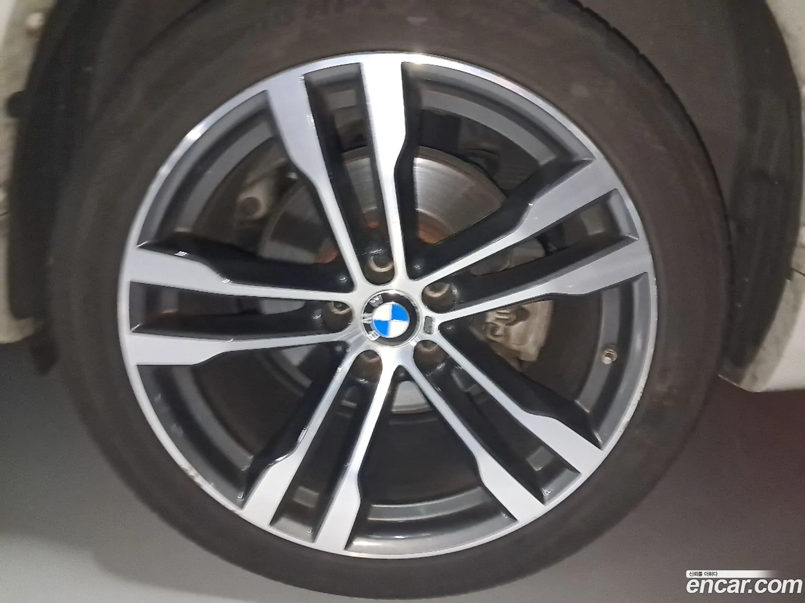 BMW X5 2017 — 5