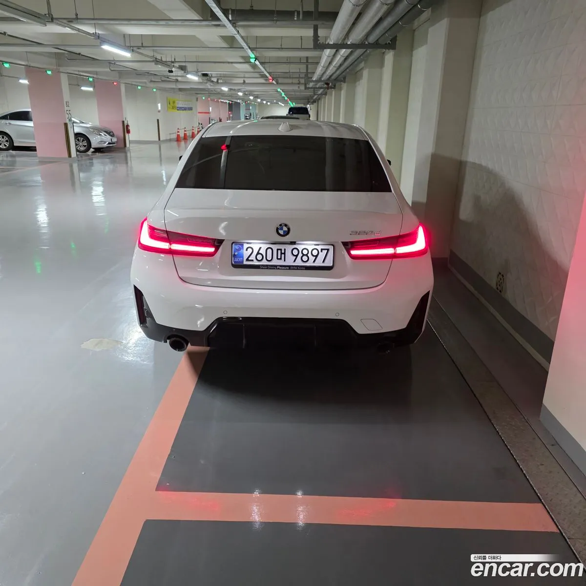 BMW 3 Series 2024 — 12