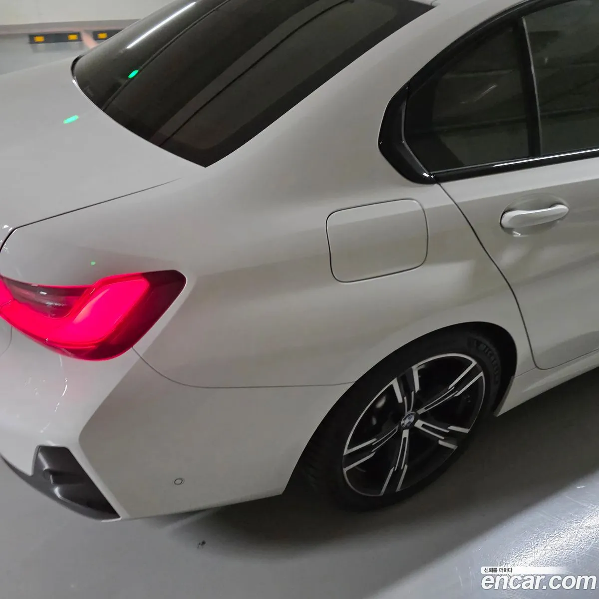 BMW 3 Series 2024 — 2