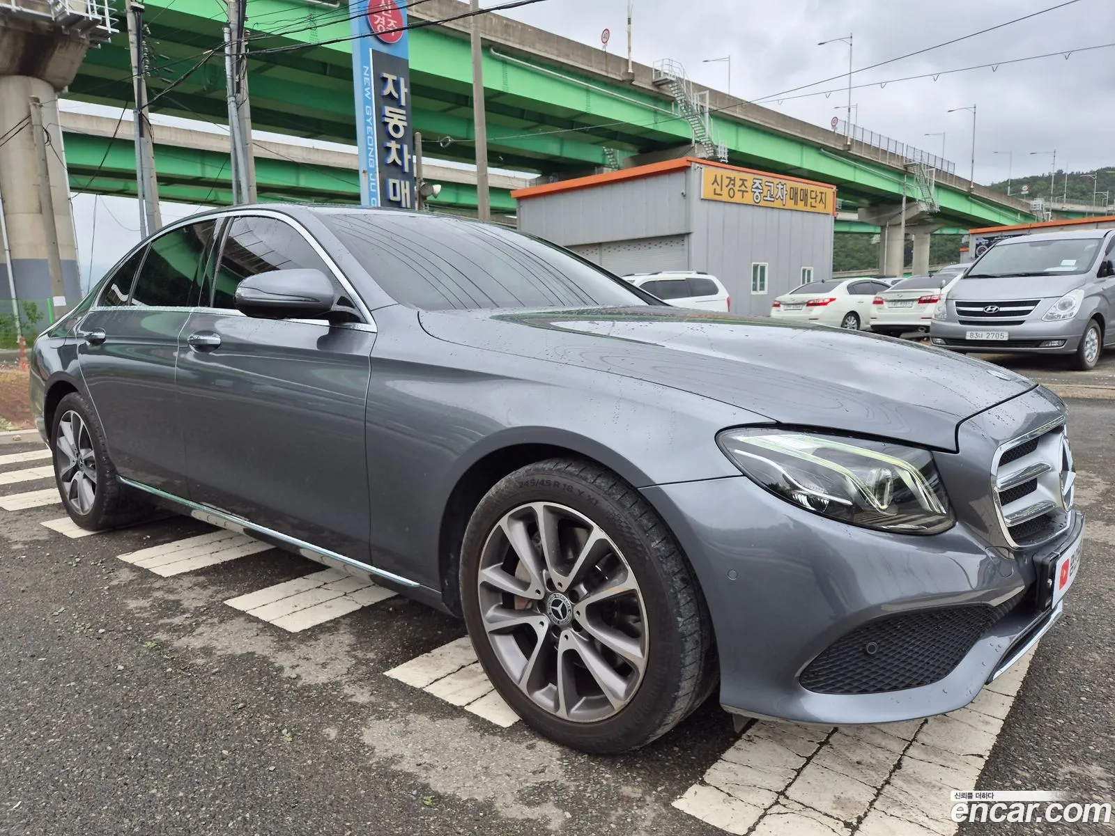 Mercedes-Benz E-Class W213 2018 — 14