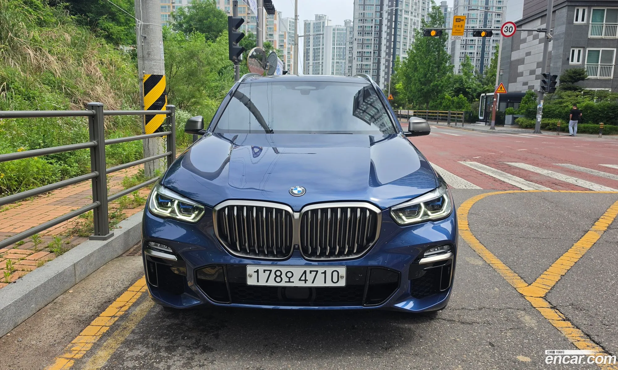 BMW X5 2020 — 8