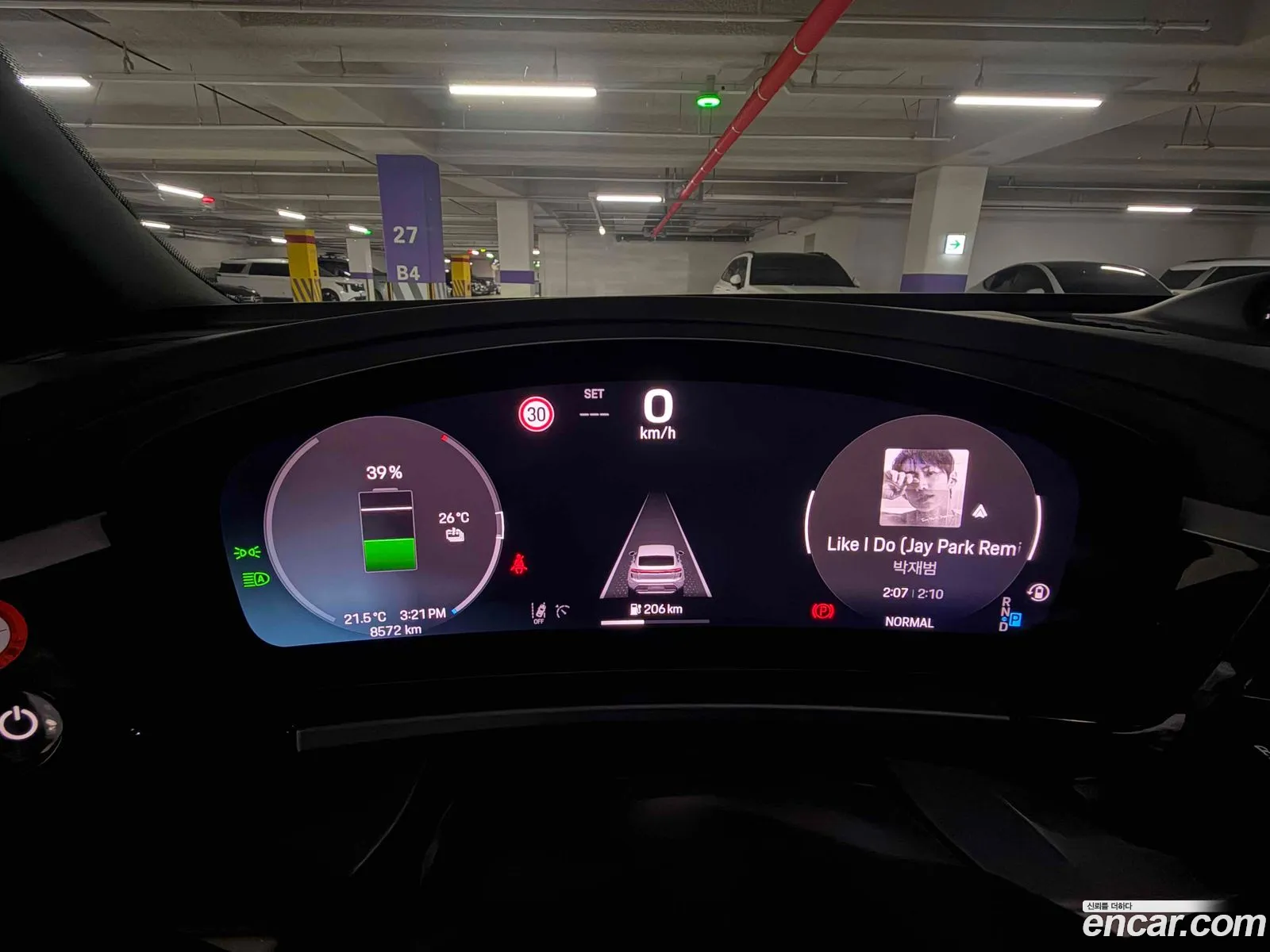 Porsche Macan EV 2025 — 19