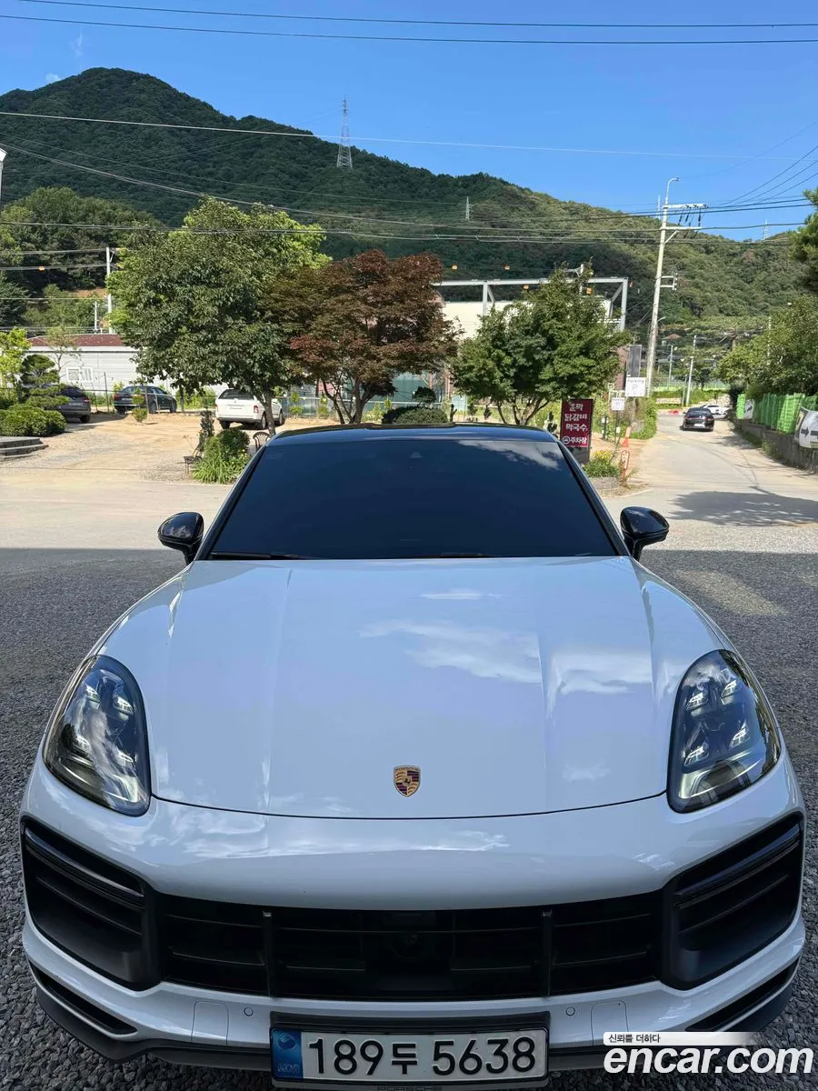 Porsche Cayenne 2022 — 17