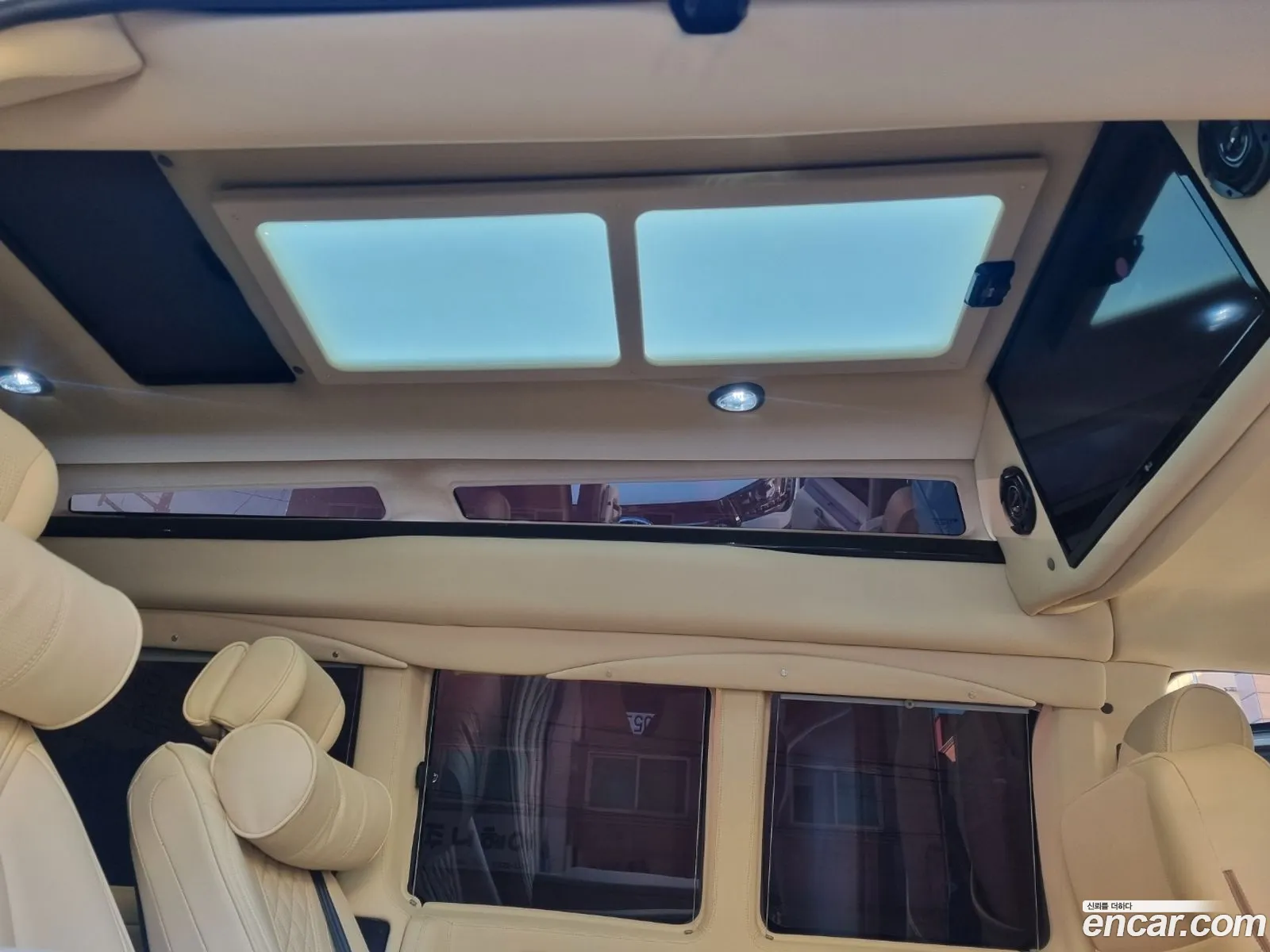 Chevrolet Express Van 2018 — 4
