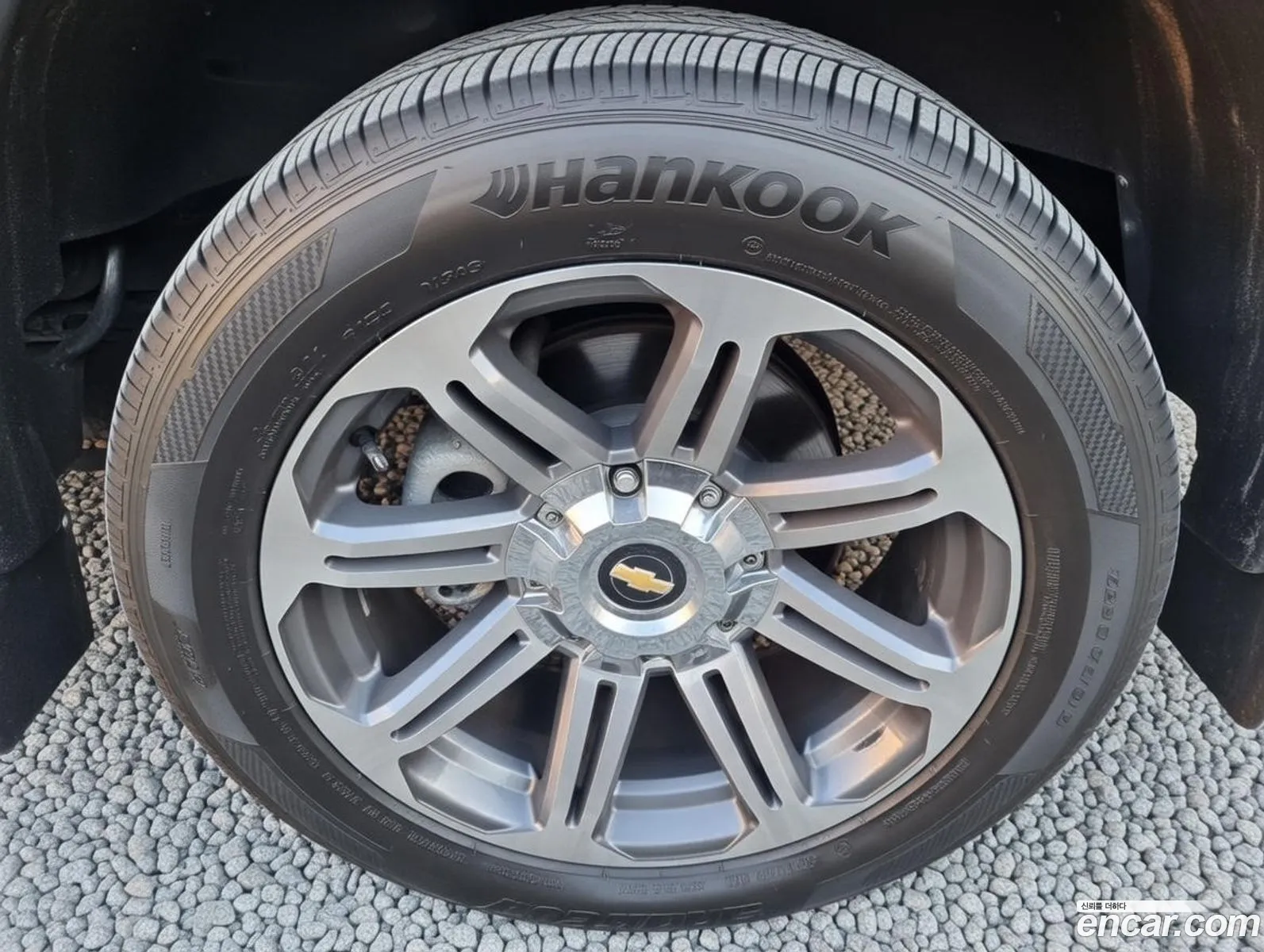 Chevrolet Express Van 2018 — 18