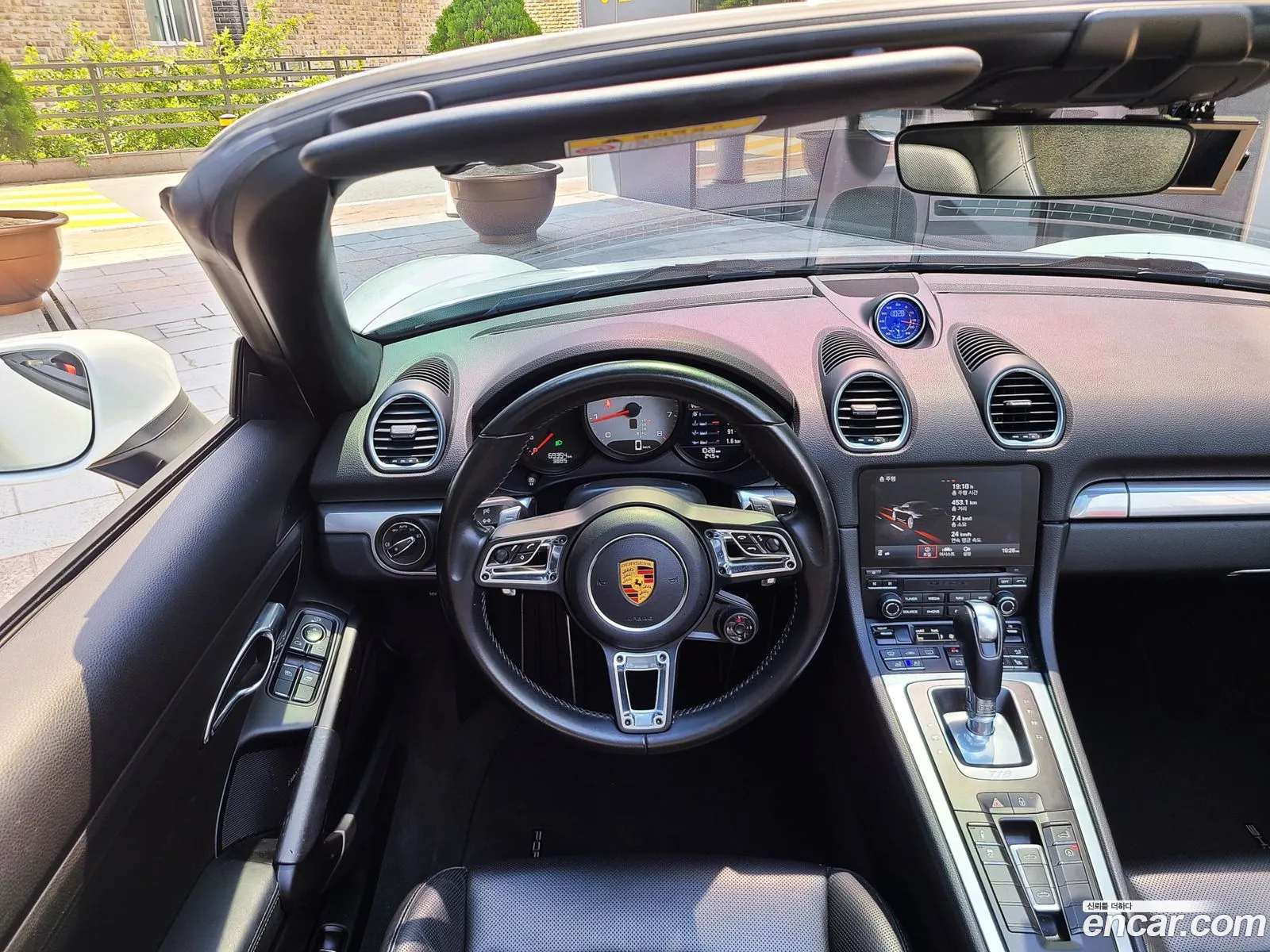 Porsche 718 Boxster 2018 — 3