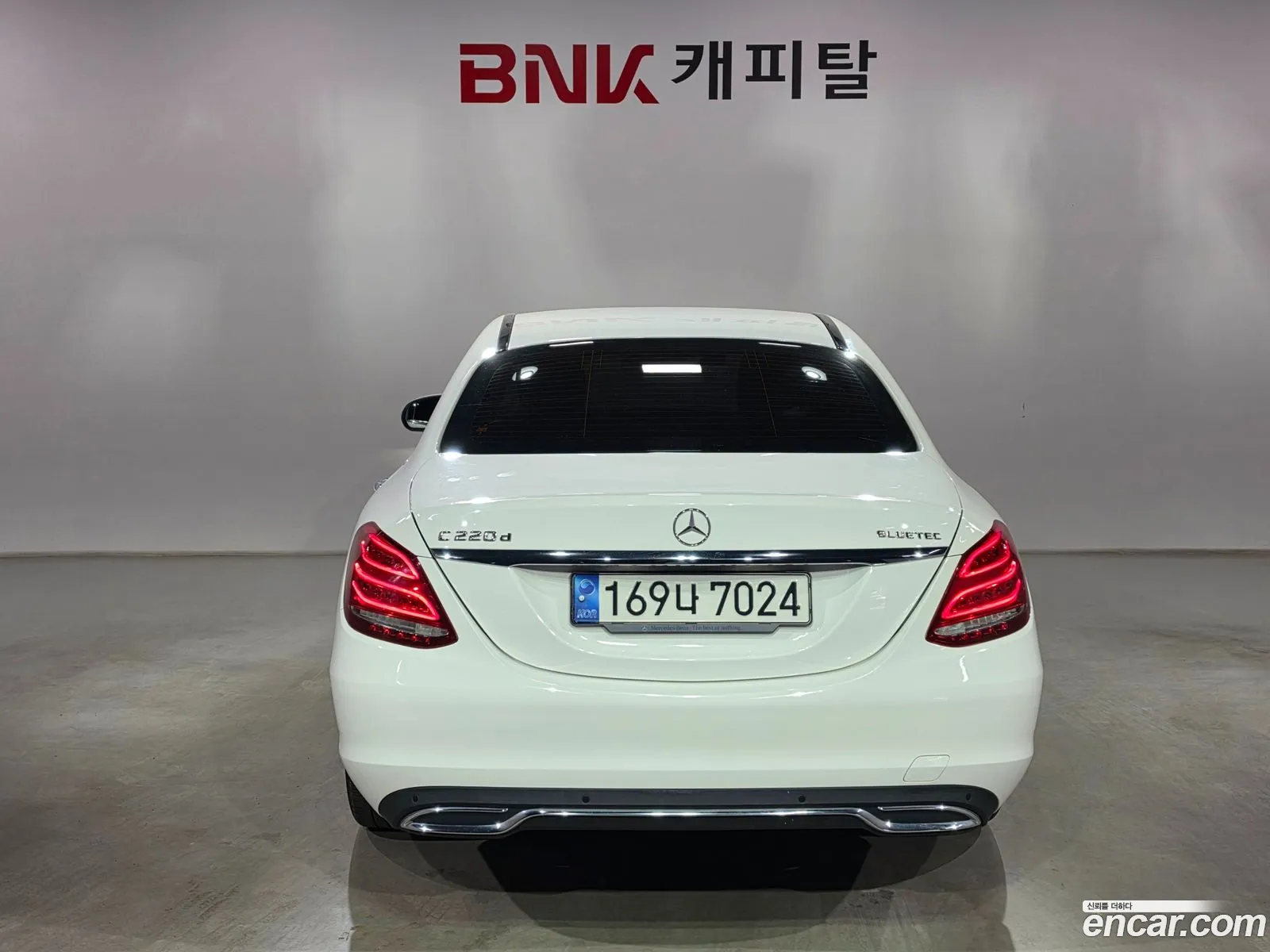 Mercedes-Benz C-Class W205 2018 — 11