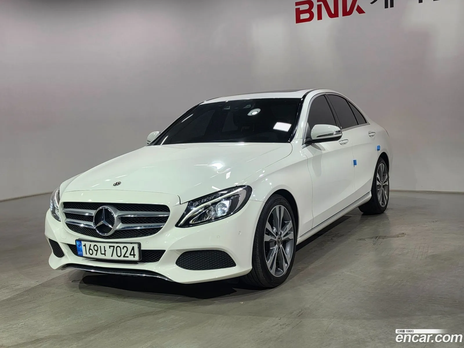 Mercedes-Benz C-Class W205 2018 — 12