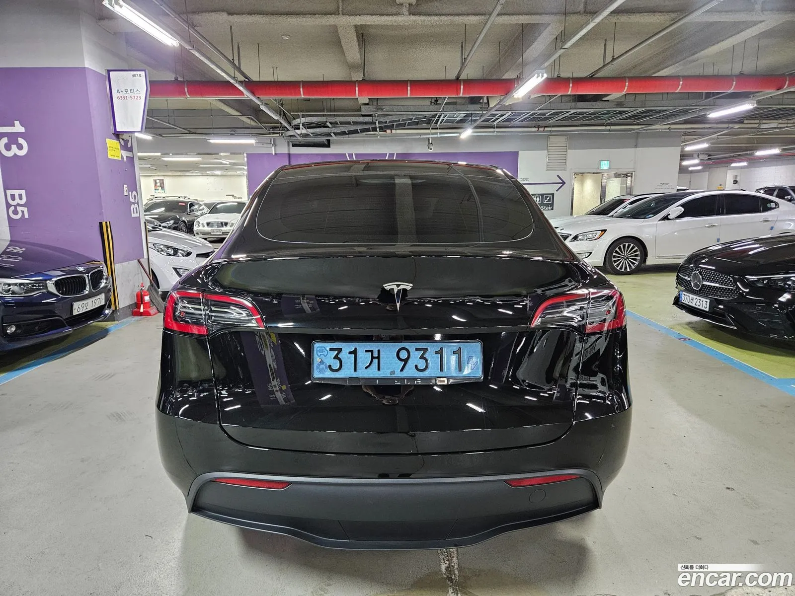 Tesla Model Y 2023 — 12