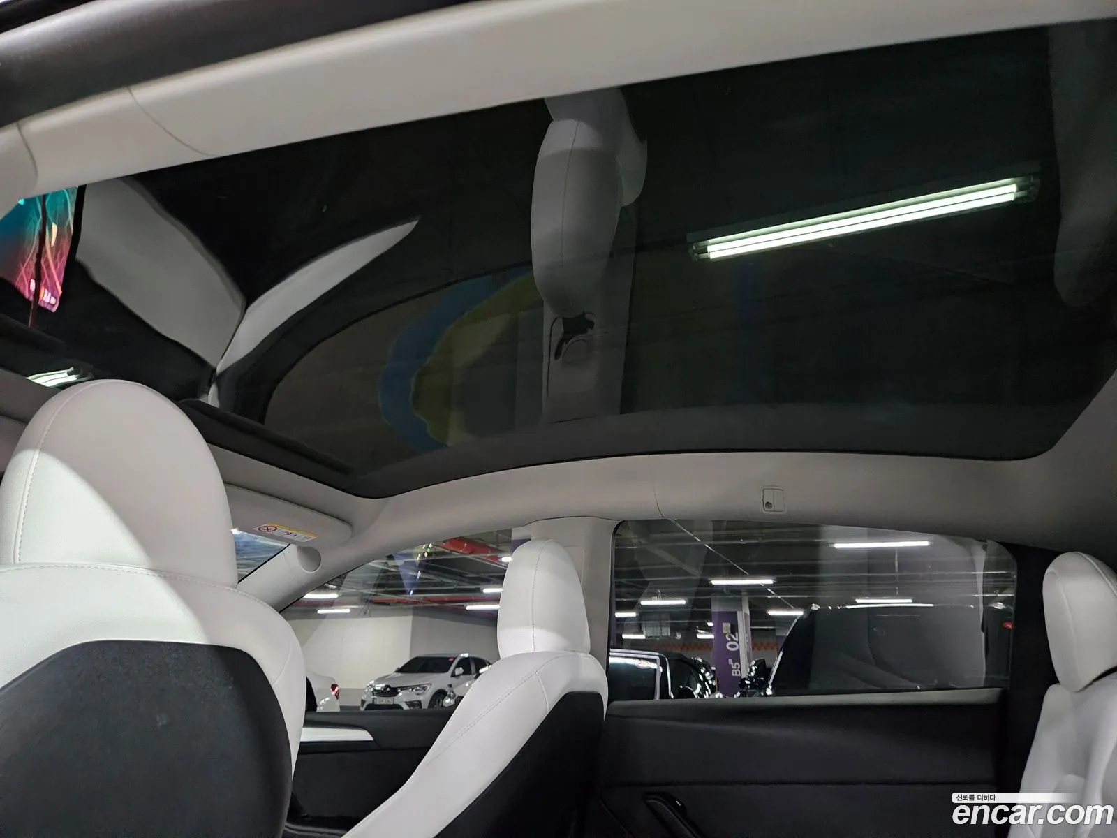 Tesla Model Y 2023 — 11