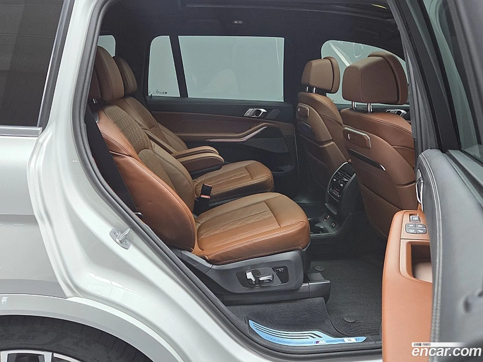 BMW X7 2025 — 14