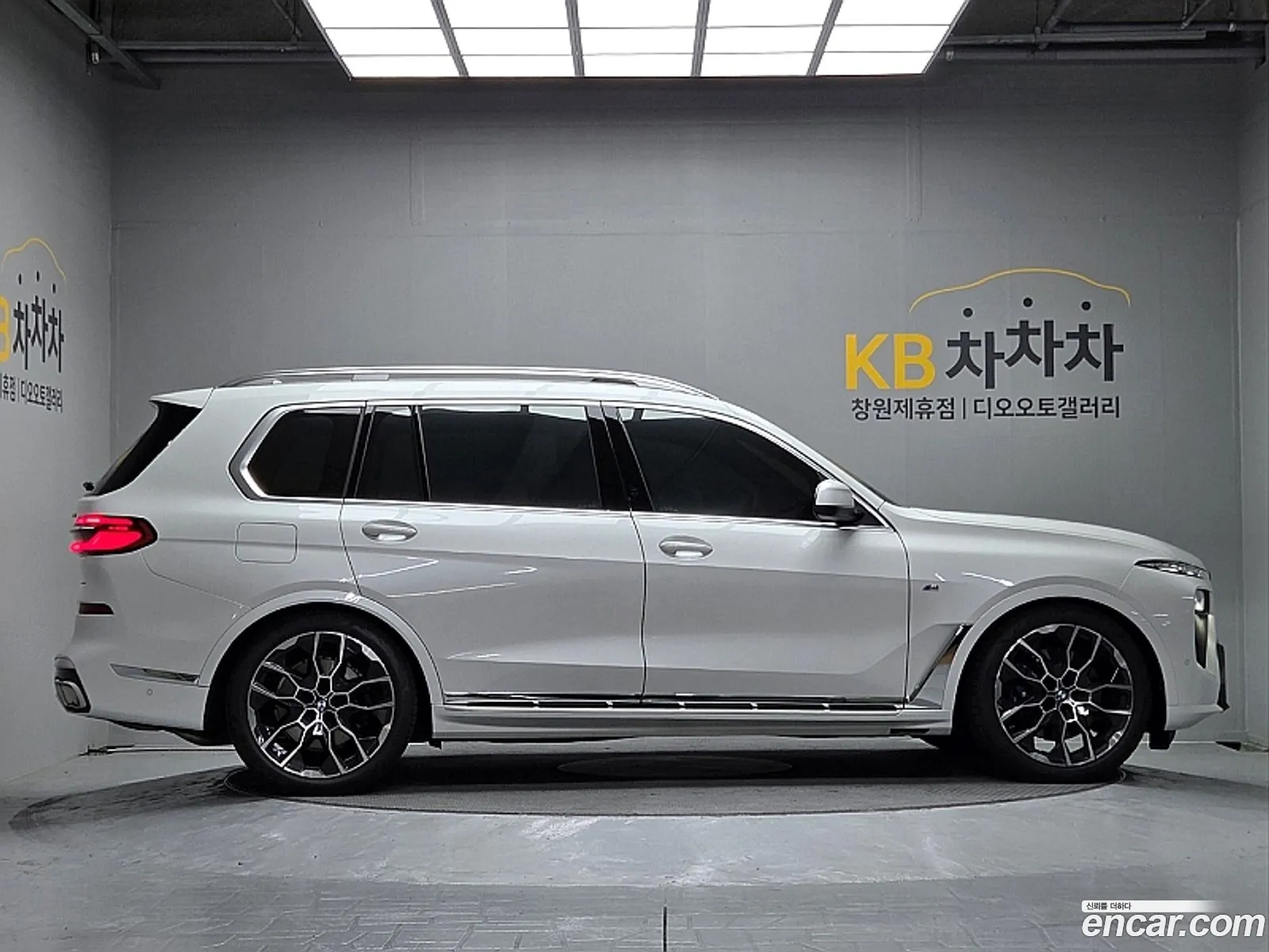 BMW X7 2025 — 13