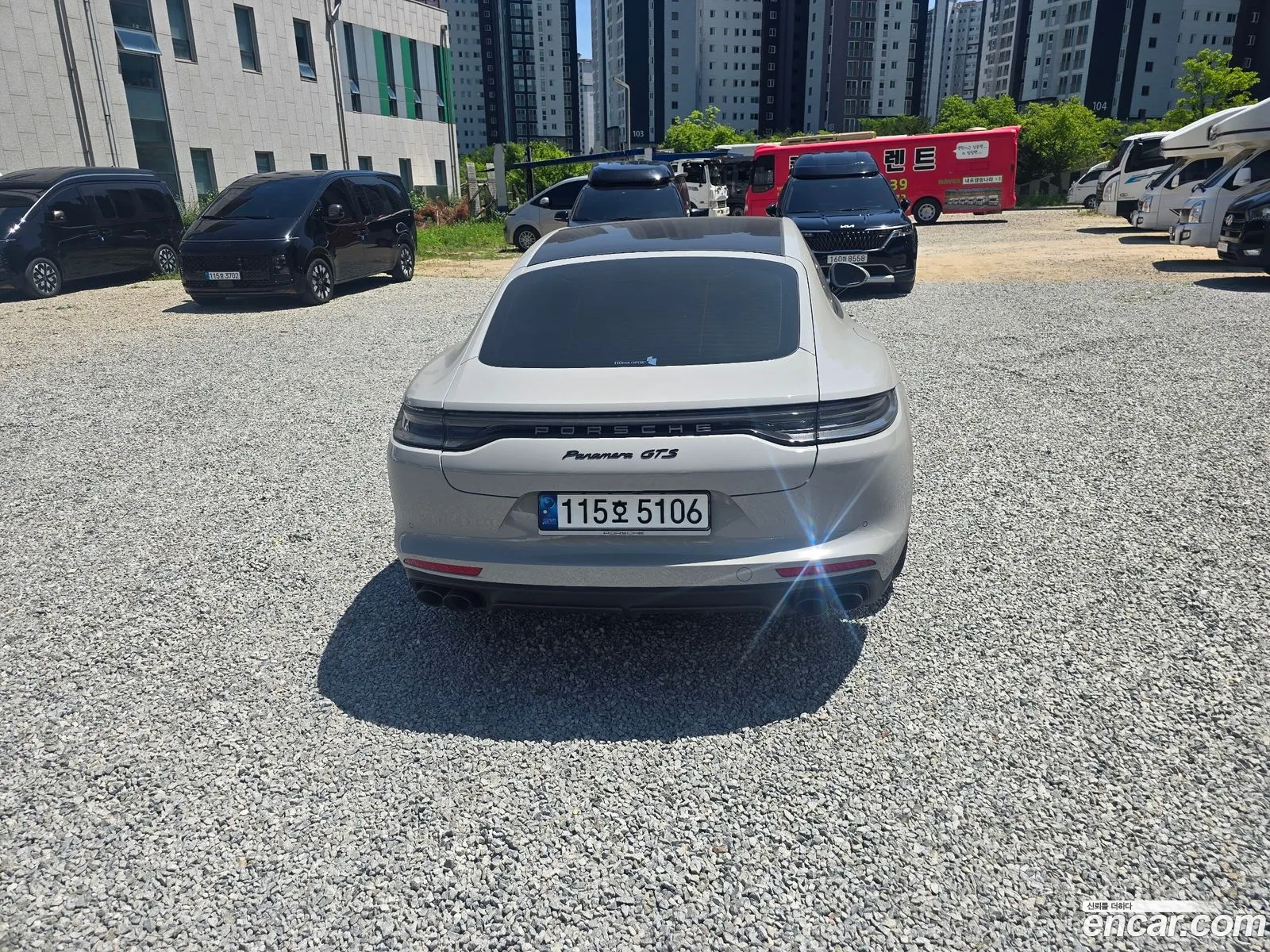 Porsche Panamera 2022 — 4