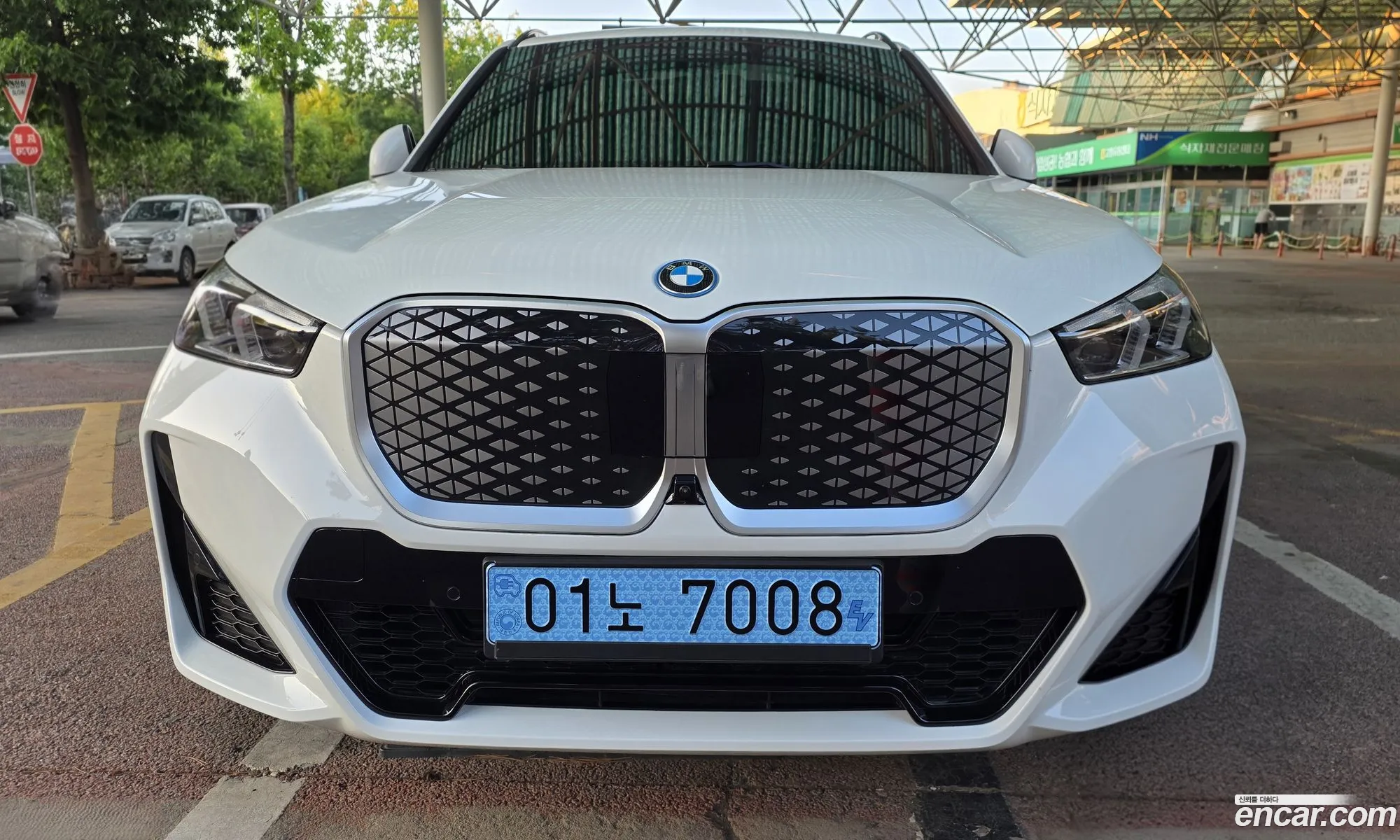 BMW iX1 2025 — 4