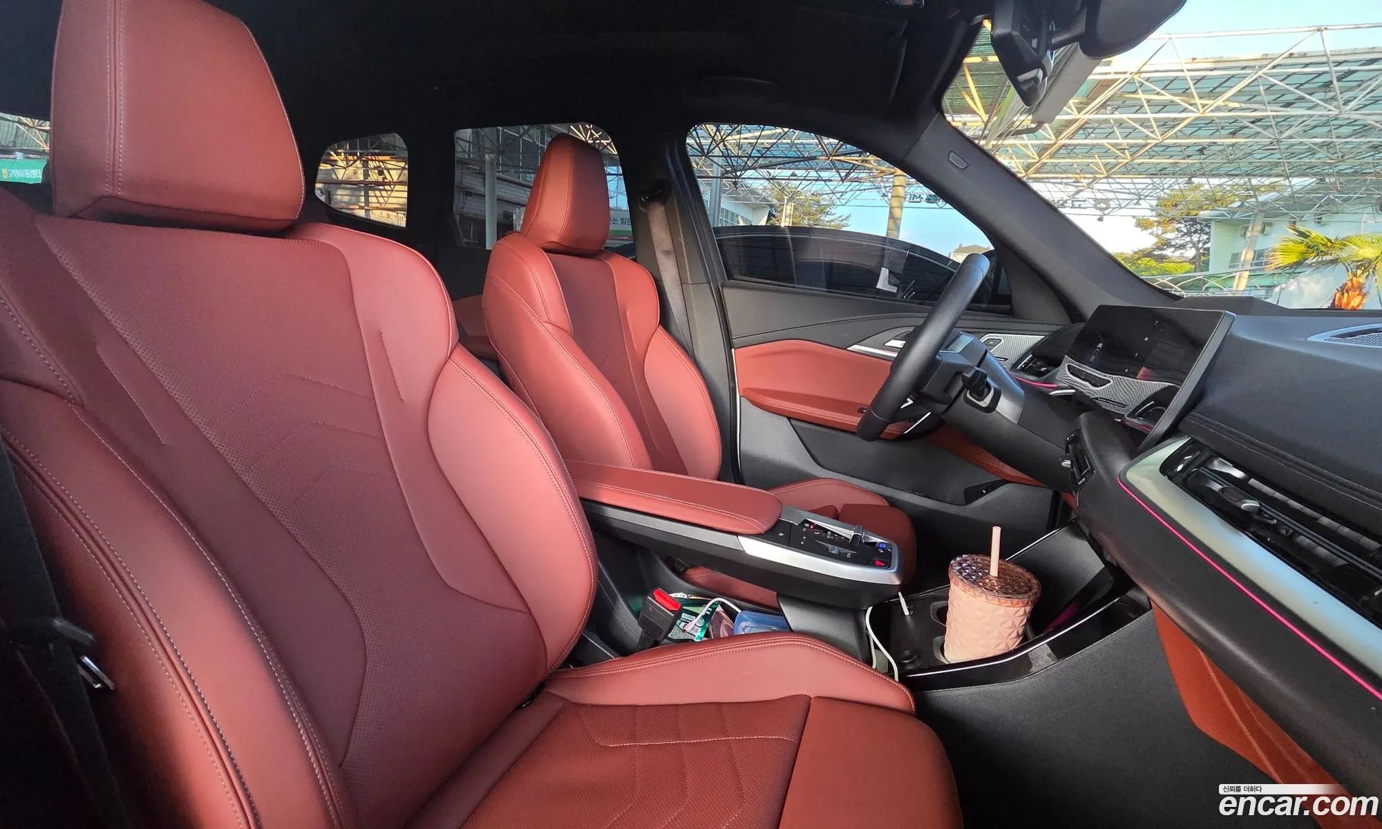 BMW iX1 2025 — 10