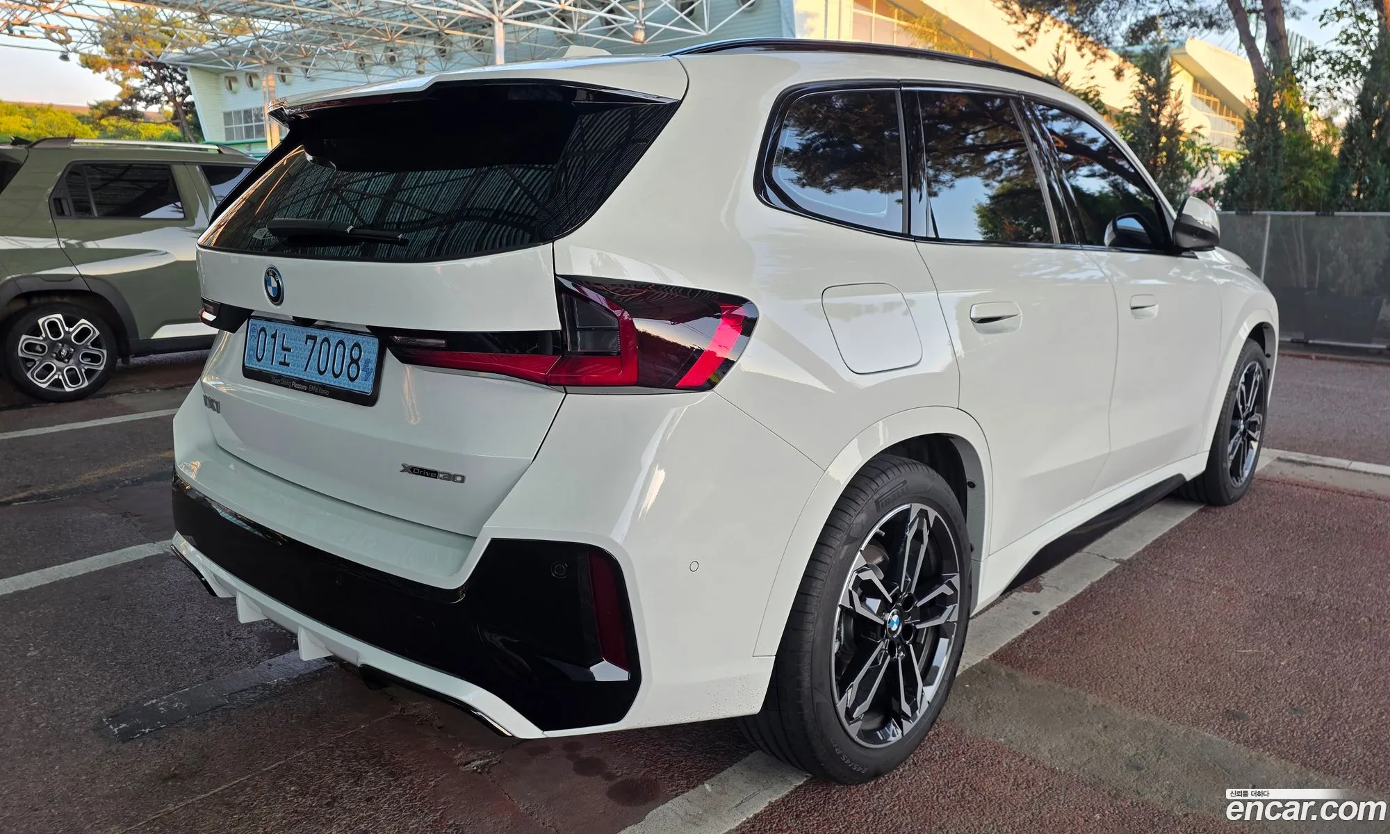 BMW iX1 2025 — 9