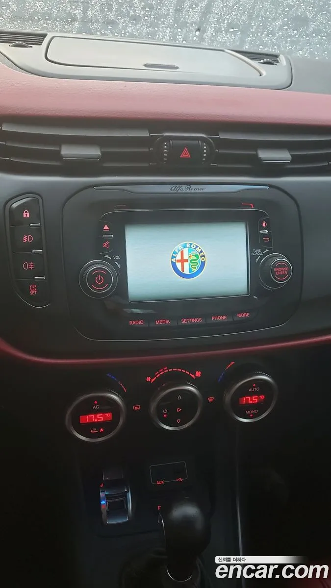 Alfa Romeo Giulietta 2016 — 17