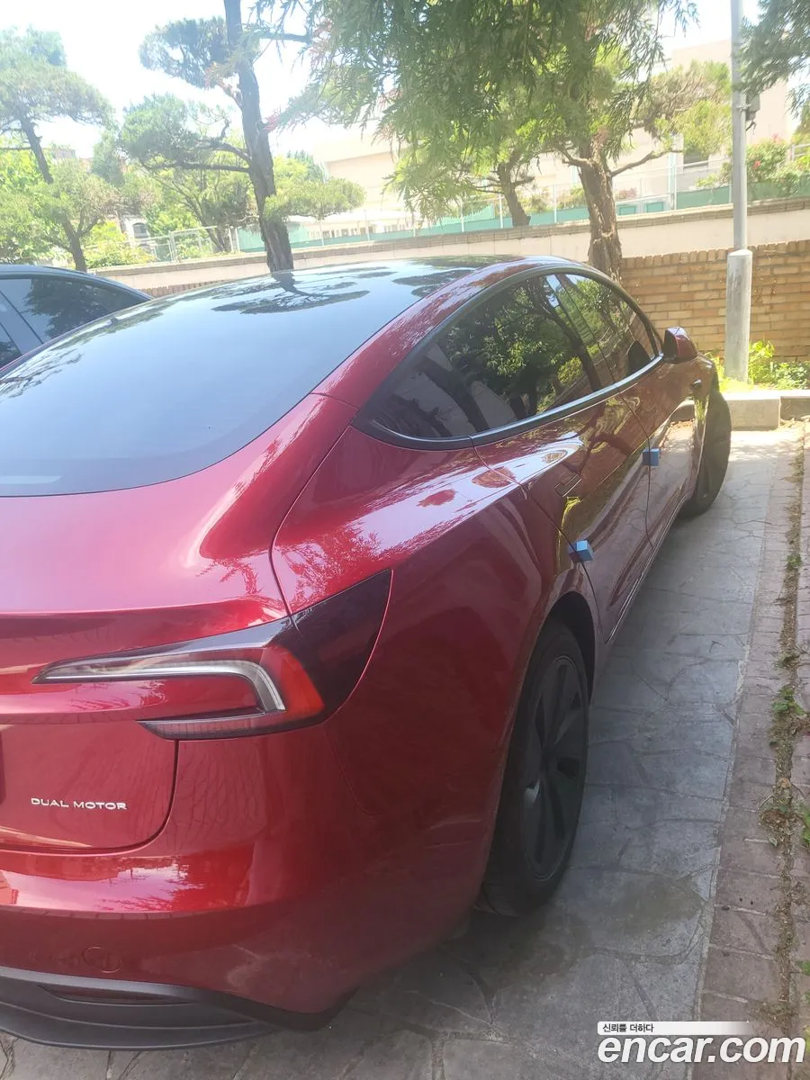 Tesla Model 3 2024 — 5