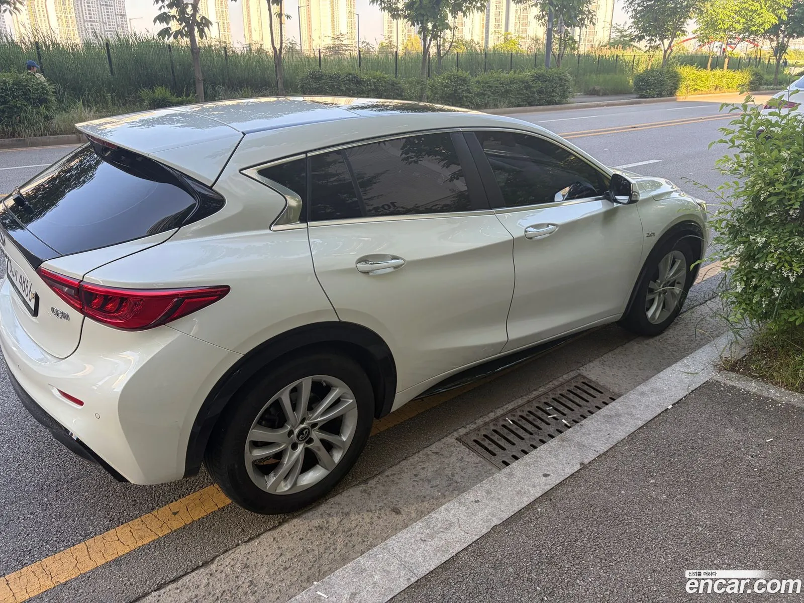 Infiniti Q30 2019 — 3