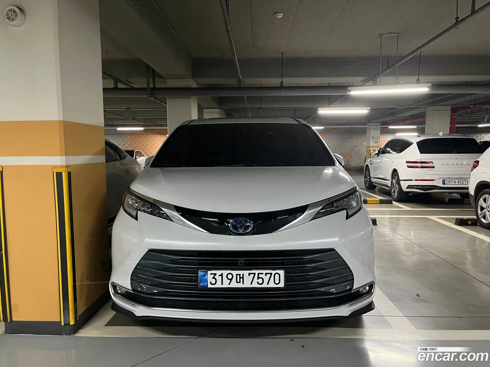 Toyota Sienna 2025 — 5