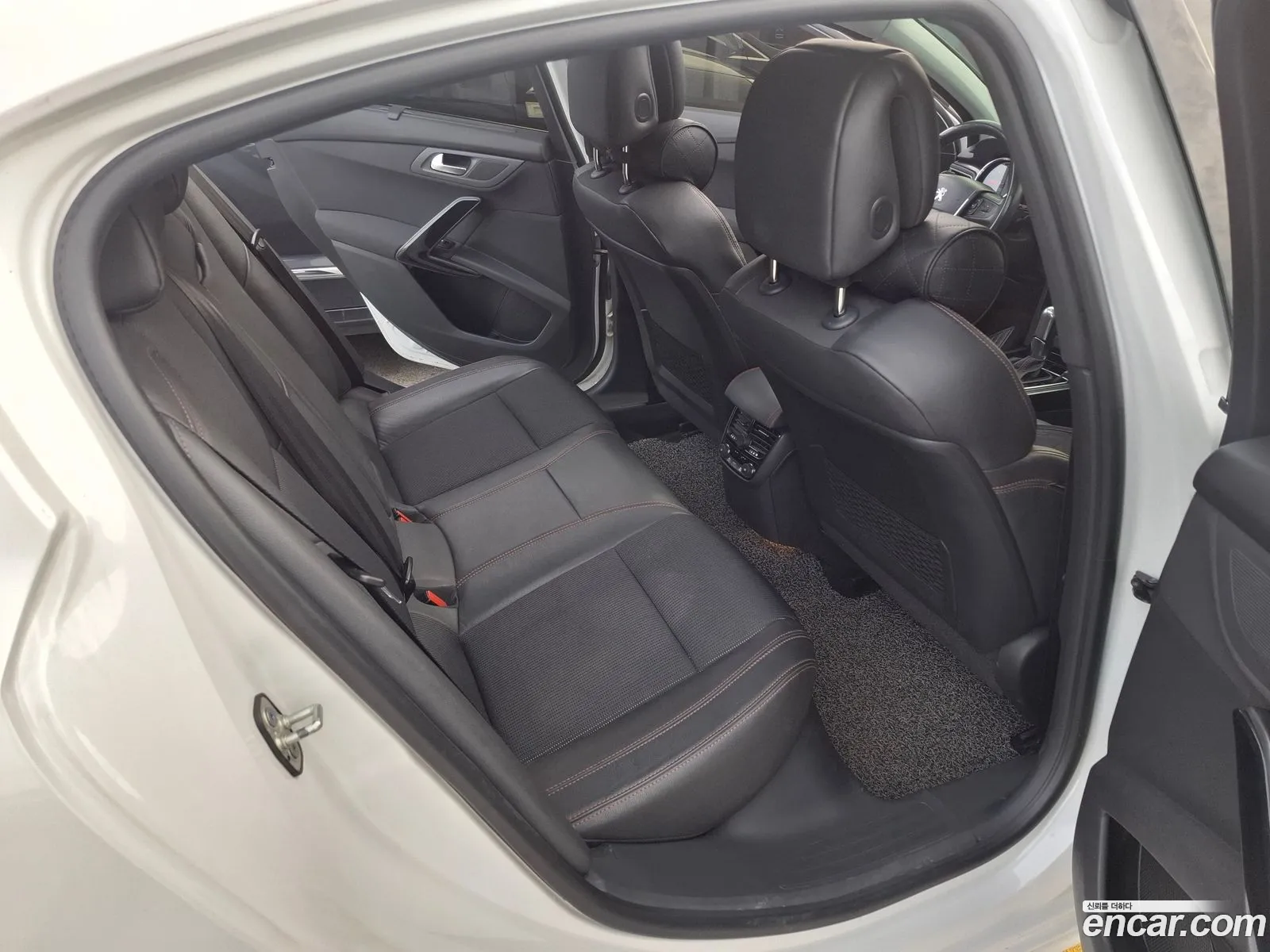 Peugeot 508 2015 — 13