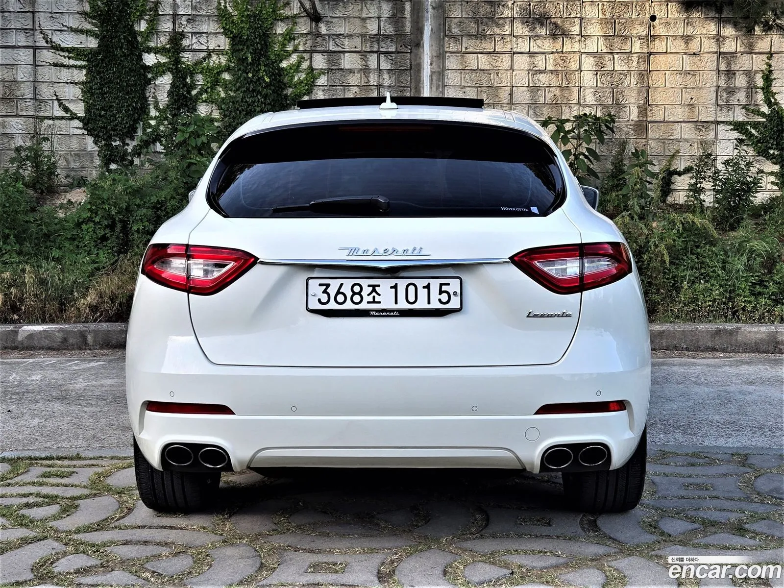 Maserati Levante 2017 — 18