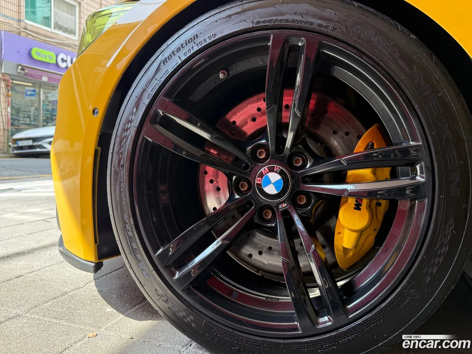 BMW M4 2017 — 18