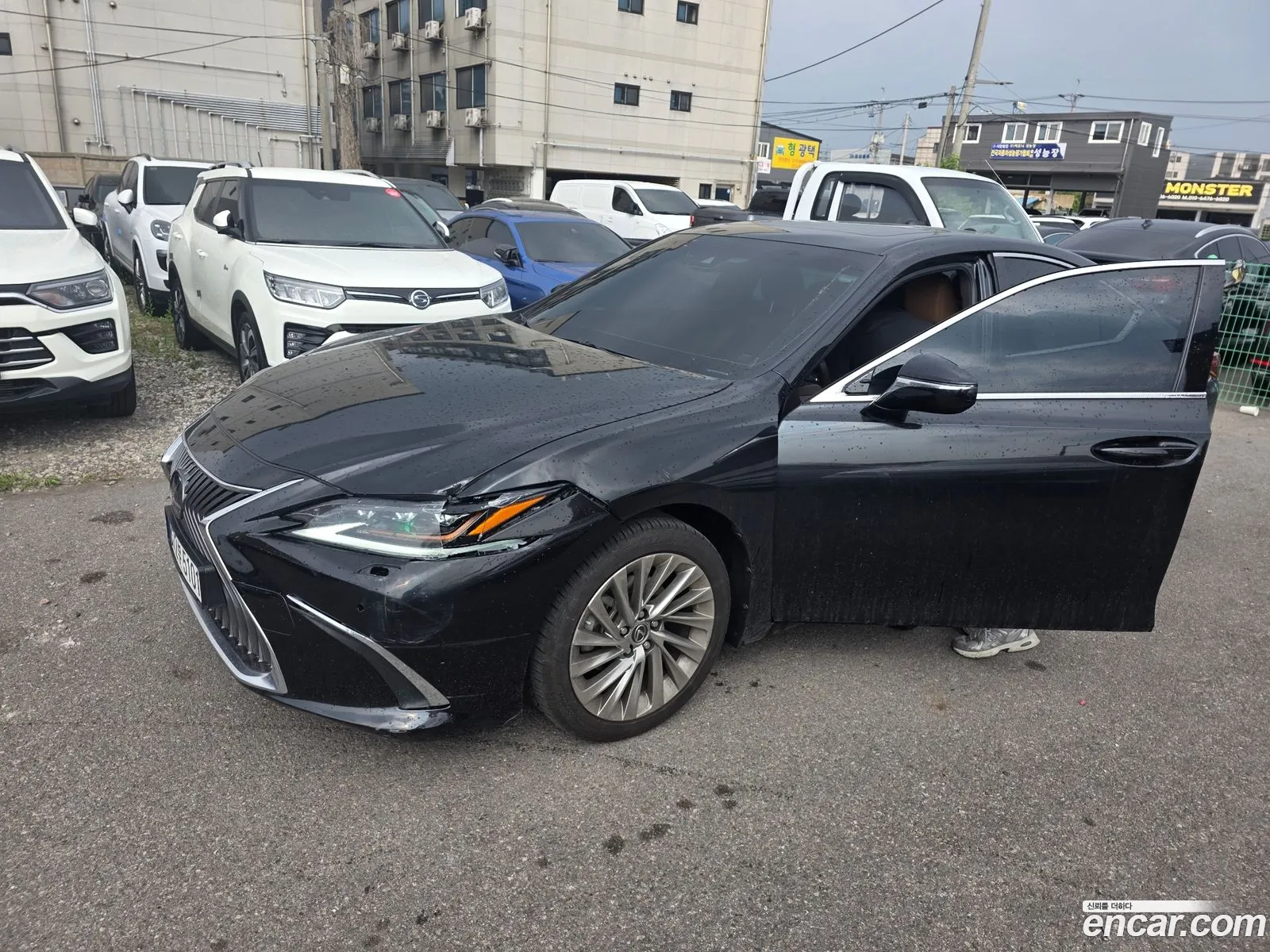 Lexus ES300h 7th Gen 2021 — 5