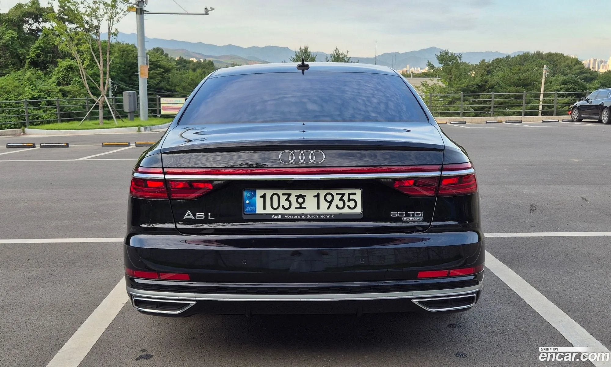 Audi A8 2021 — 6