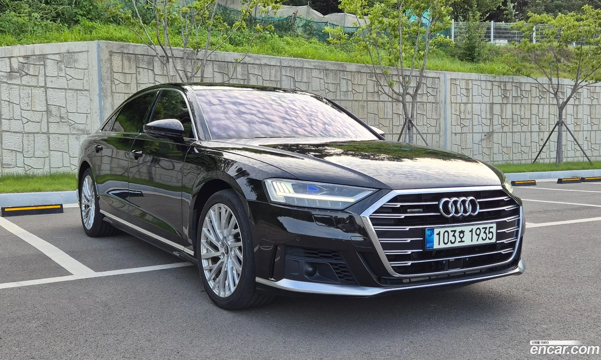 Audi A8 2021 — 4