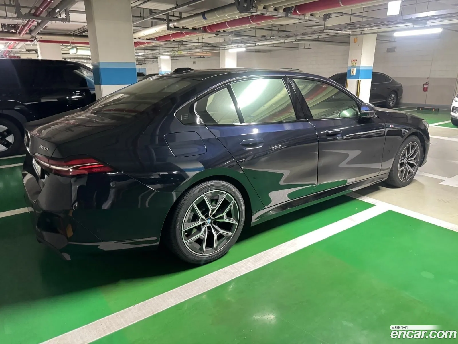 BMW 5 Series 2024 — 8