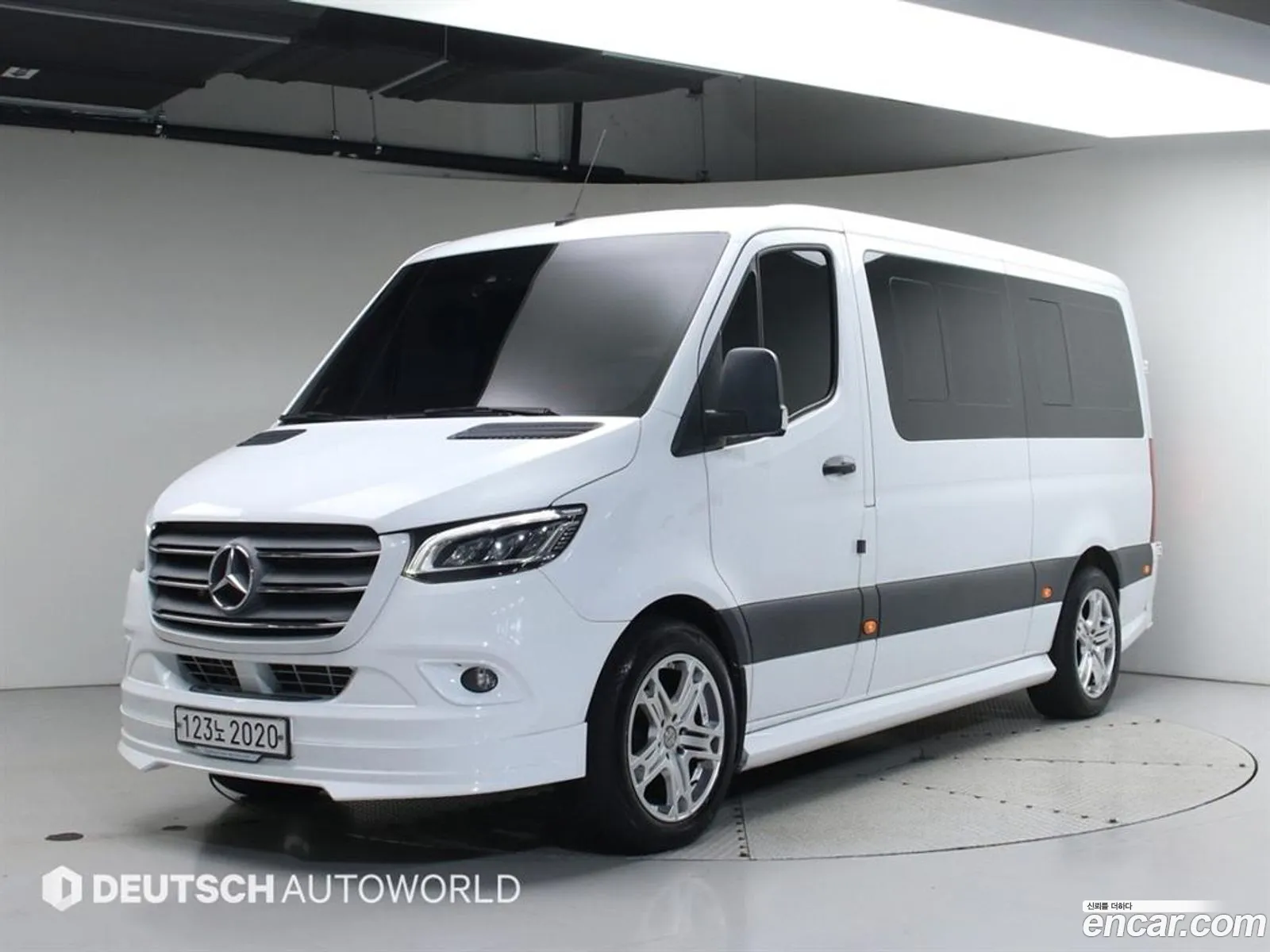 Mercedes-Benz Sprinter 2019 — 15
