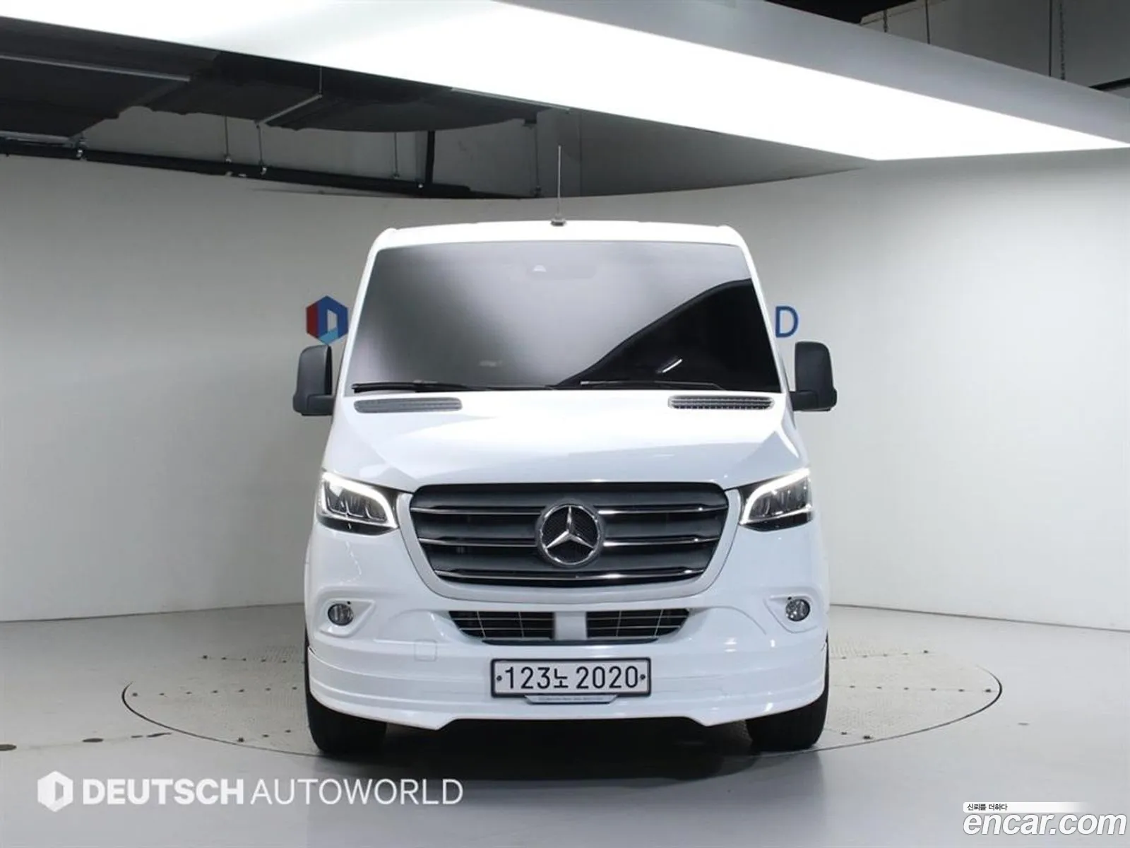 Mercedes-Benz Sprinter 2019 — 9