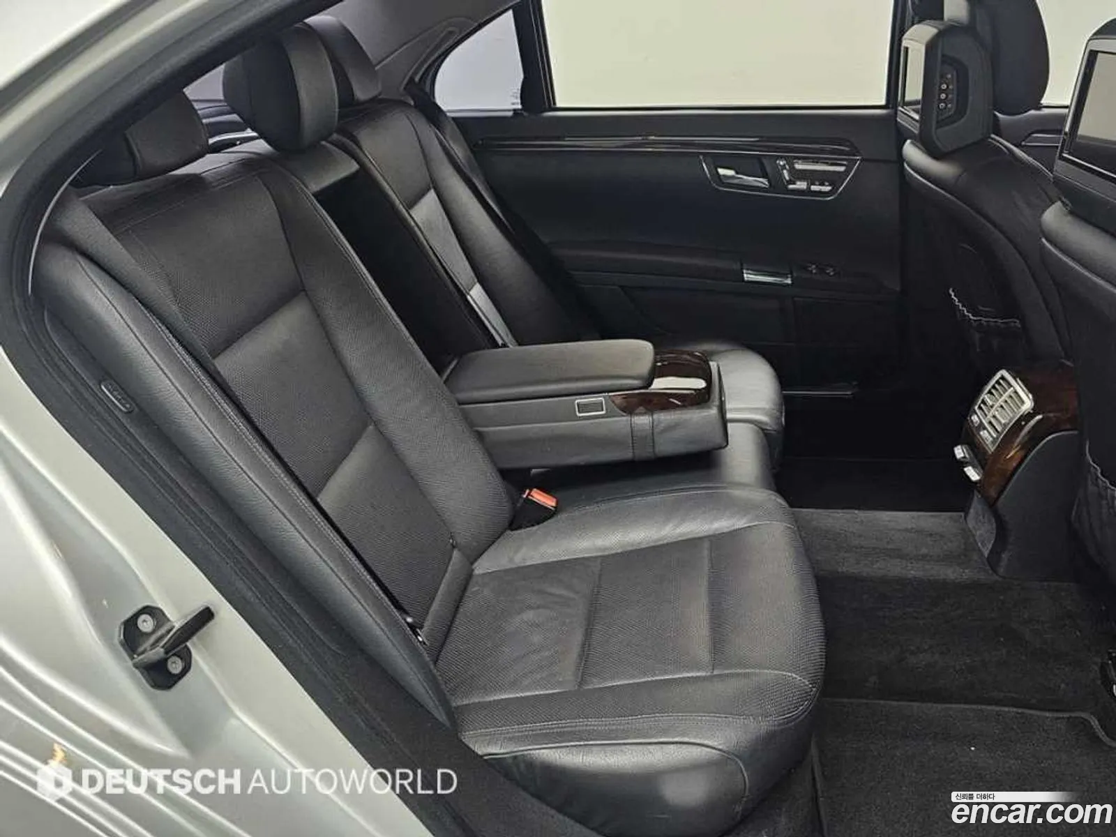 Mercedes-Benz S-Class W221 2013 — 17
