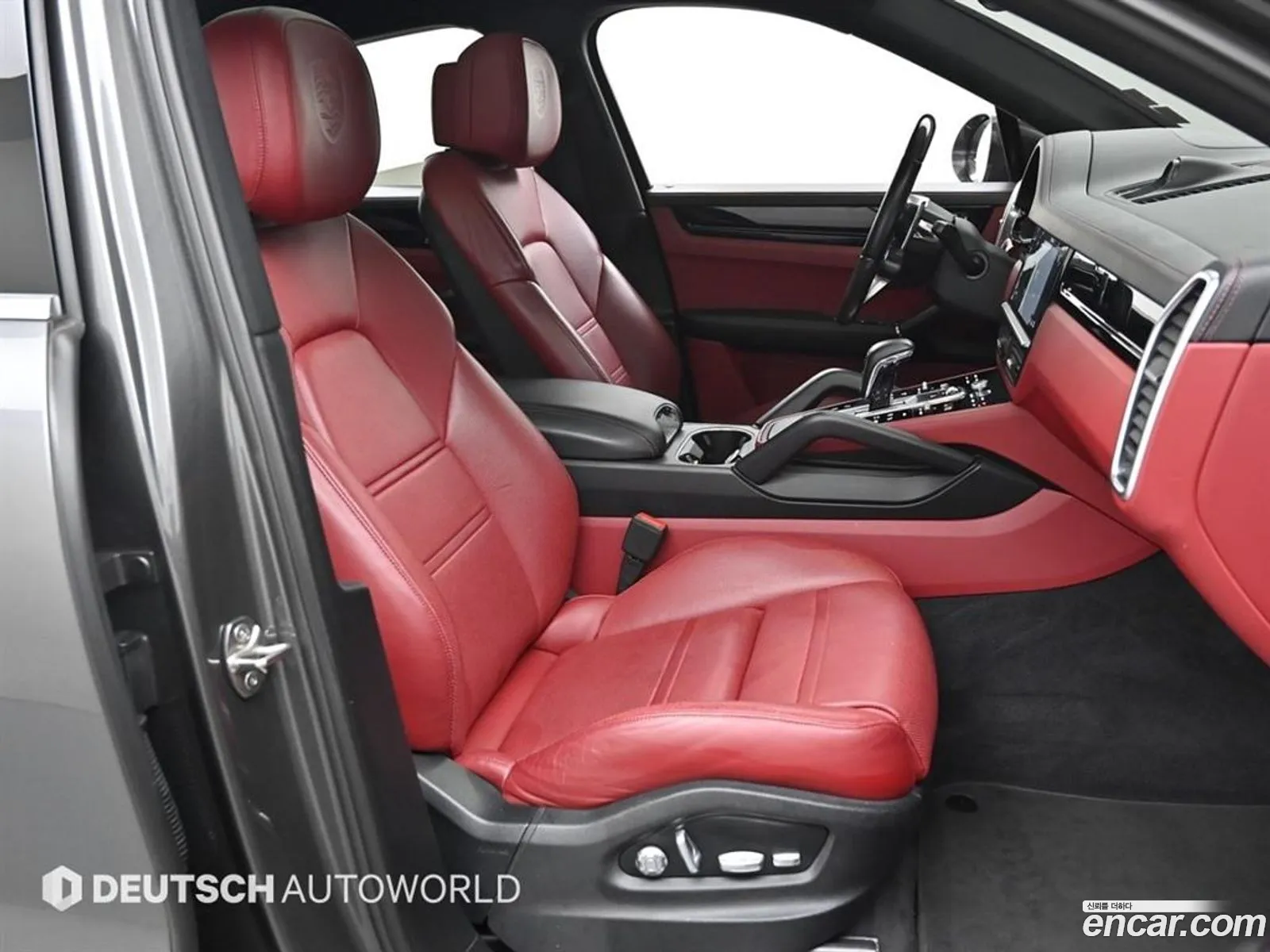 Porsche Cayenne 2020 — 12