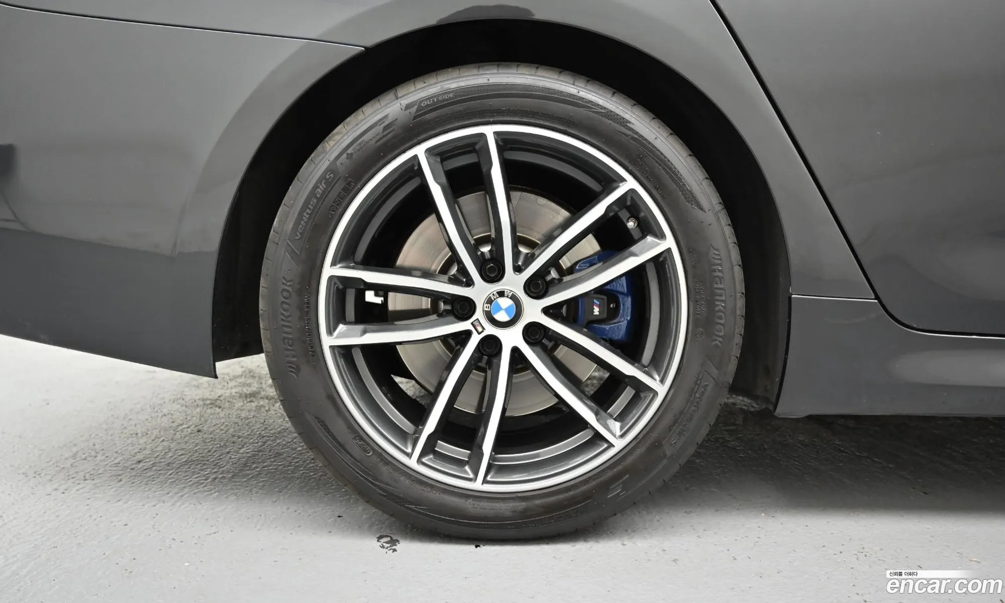 BMW 5 Series 2022 — 8