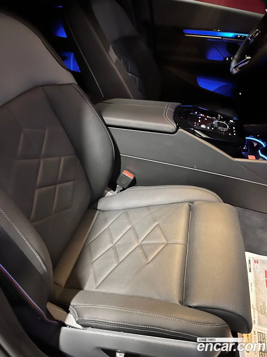 BMW 5 Series 2026 — 10