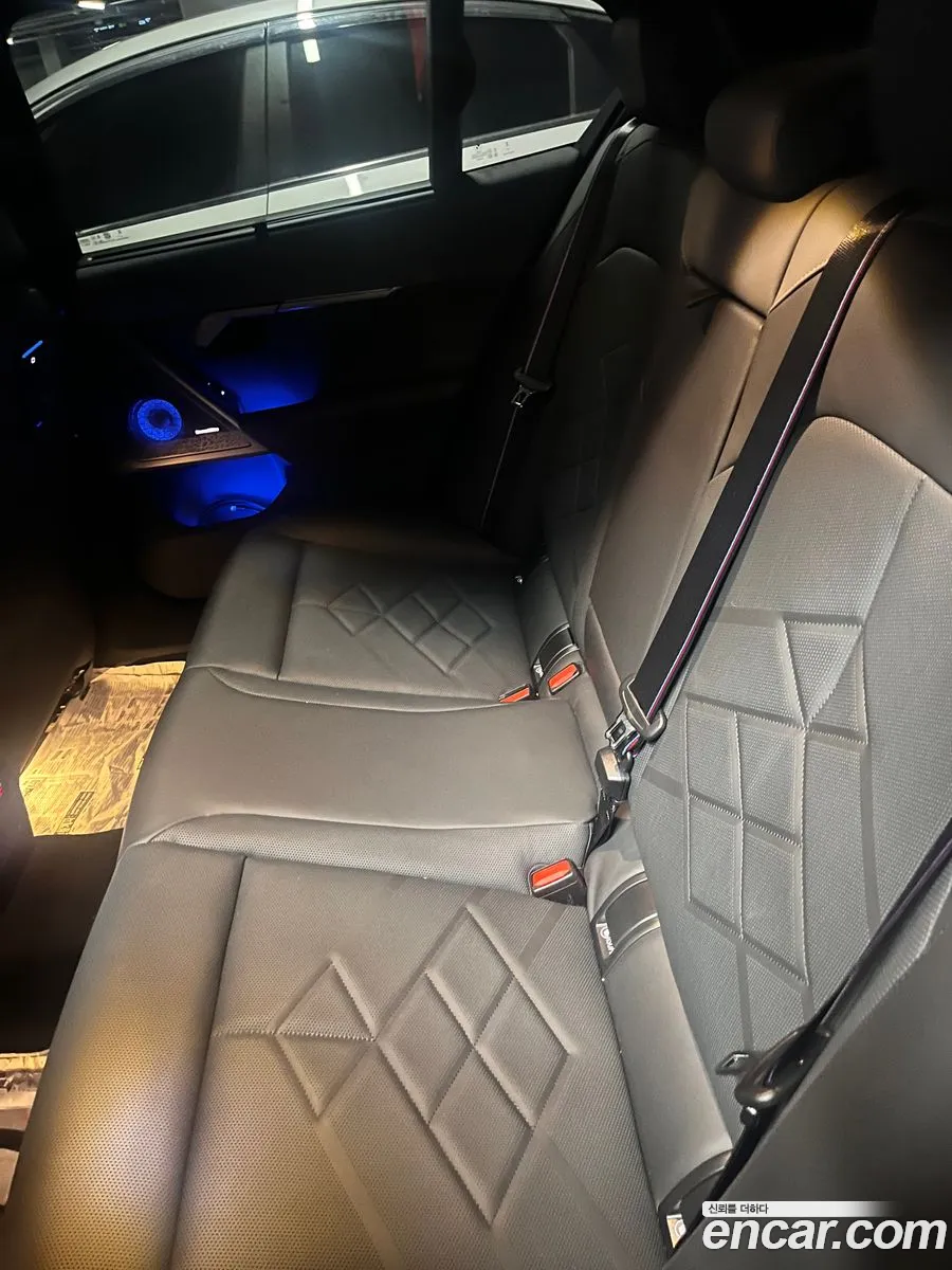 BMW 5 Series 2026 — 4